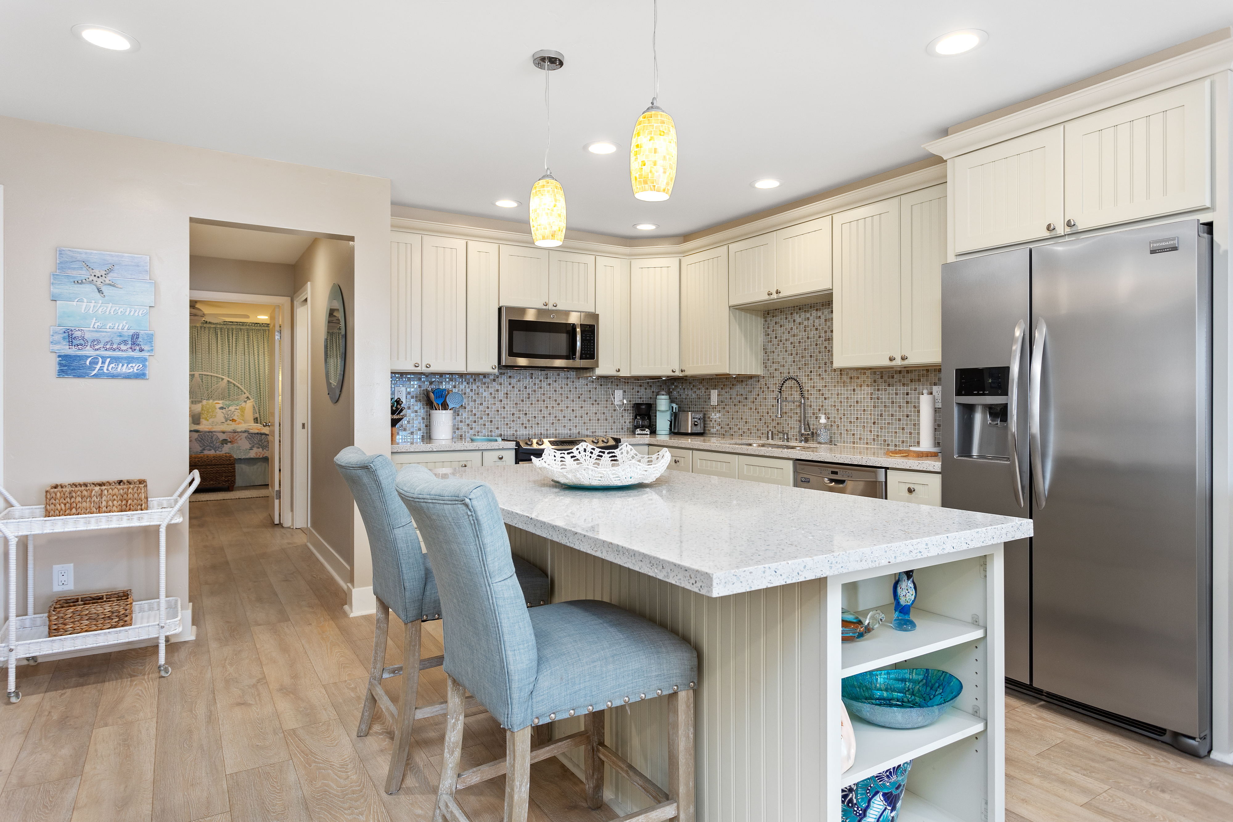 Beachfront Bliss - DMBC815 12