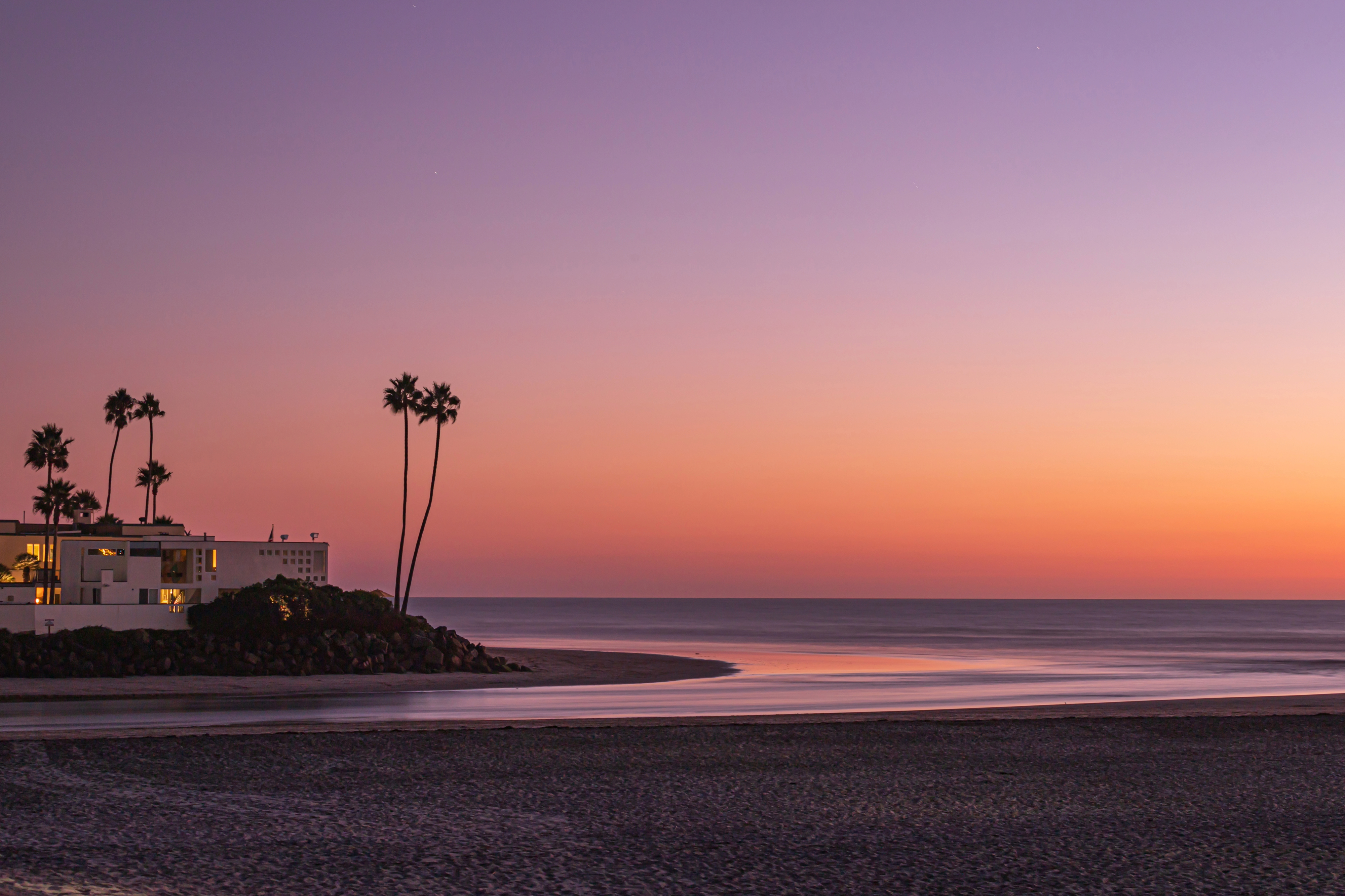 Featured Property Trackside Tides - DM2925