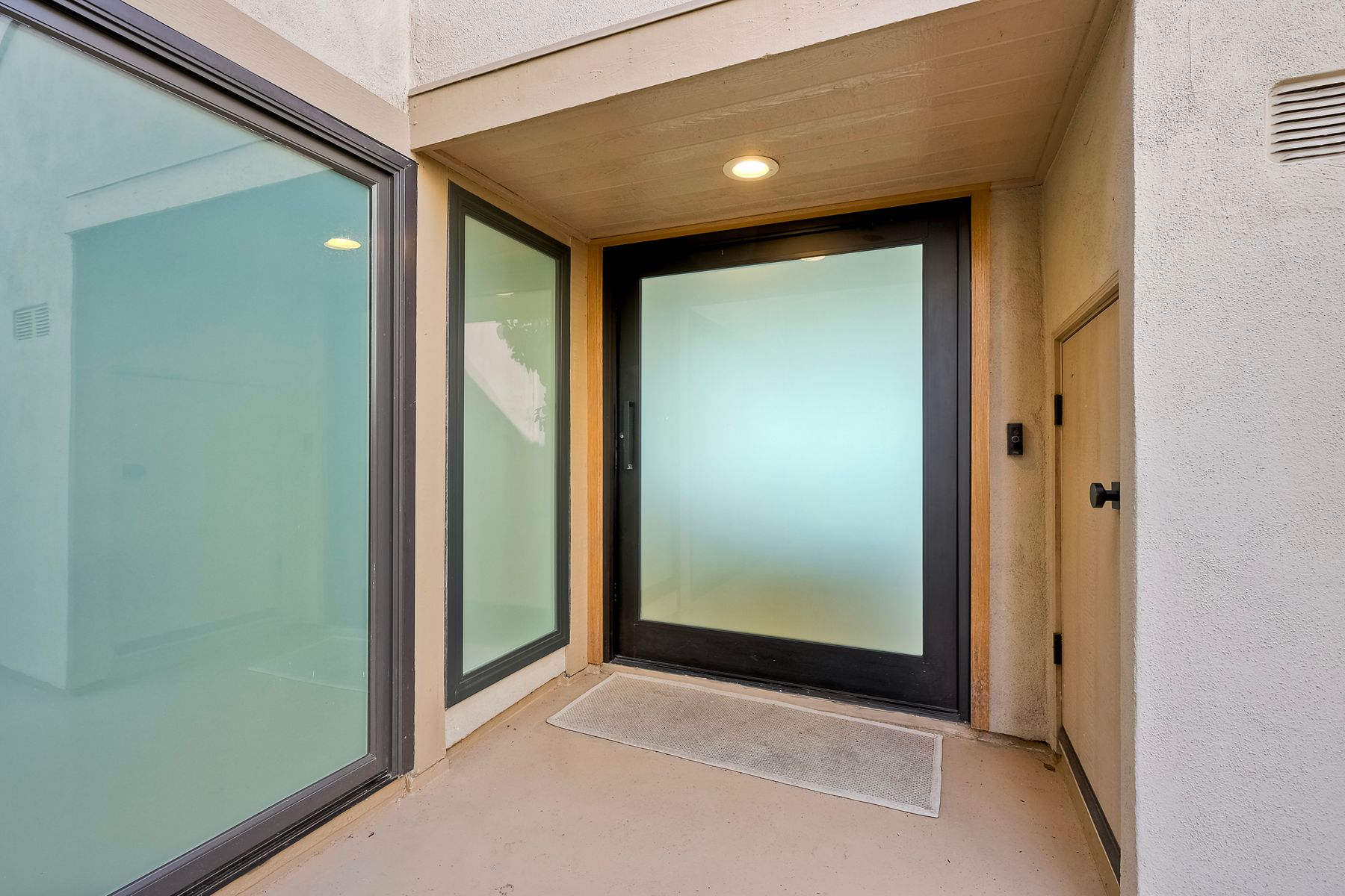 Aqua Luxe - SUR113 30