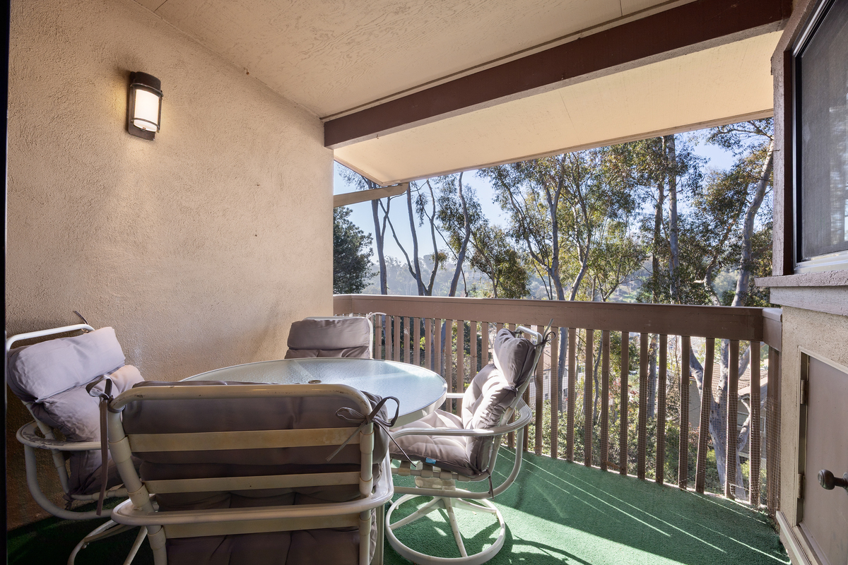 Boardwalk Treehouse - LJ307 20