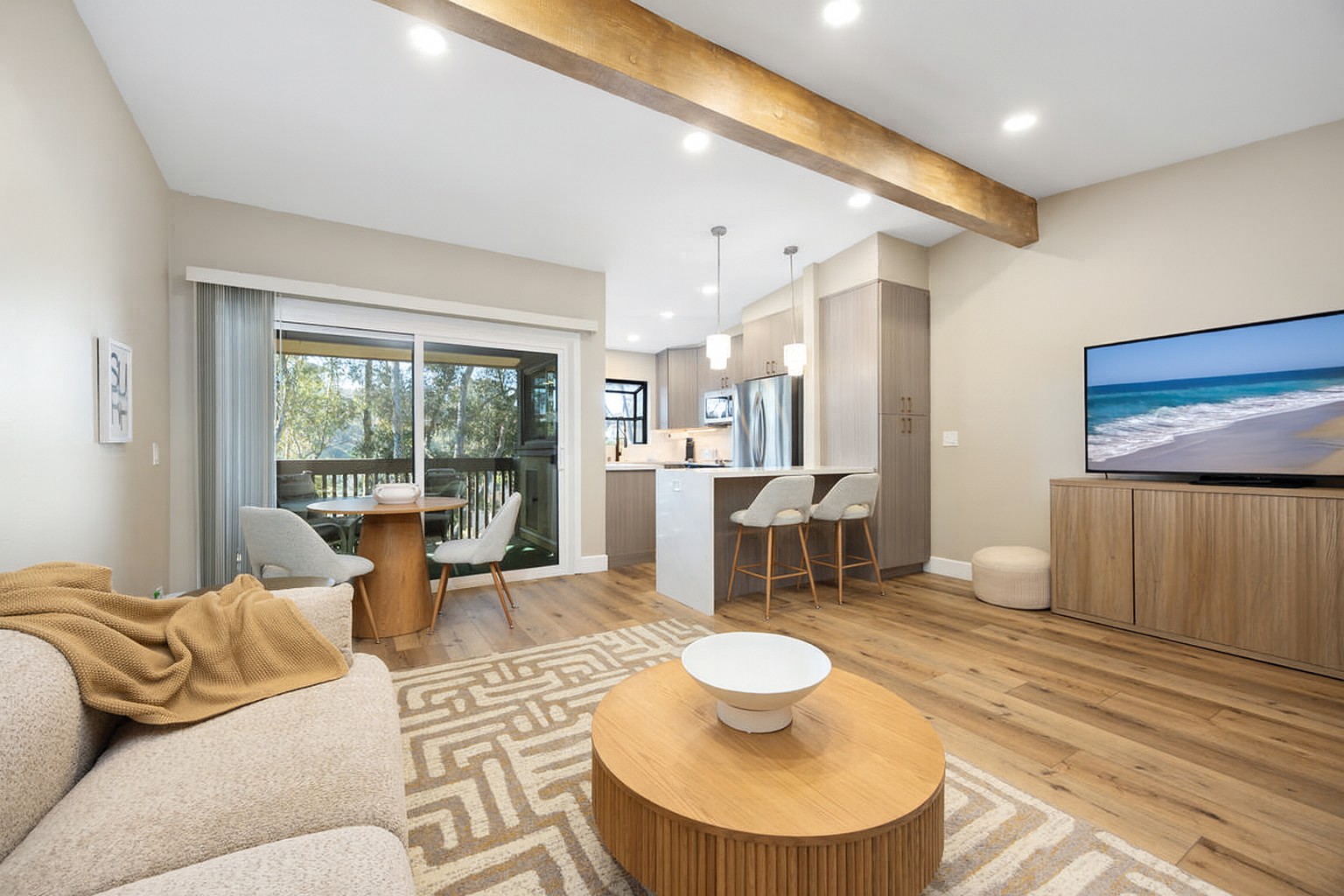 Boardwalk Treehouse - LJ307 7