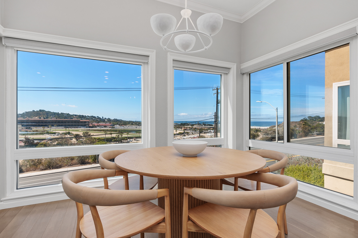 Featured Property Surf & Saddle - TURF245