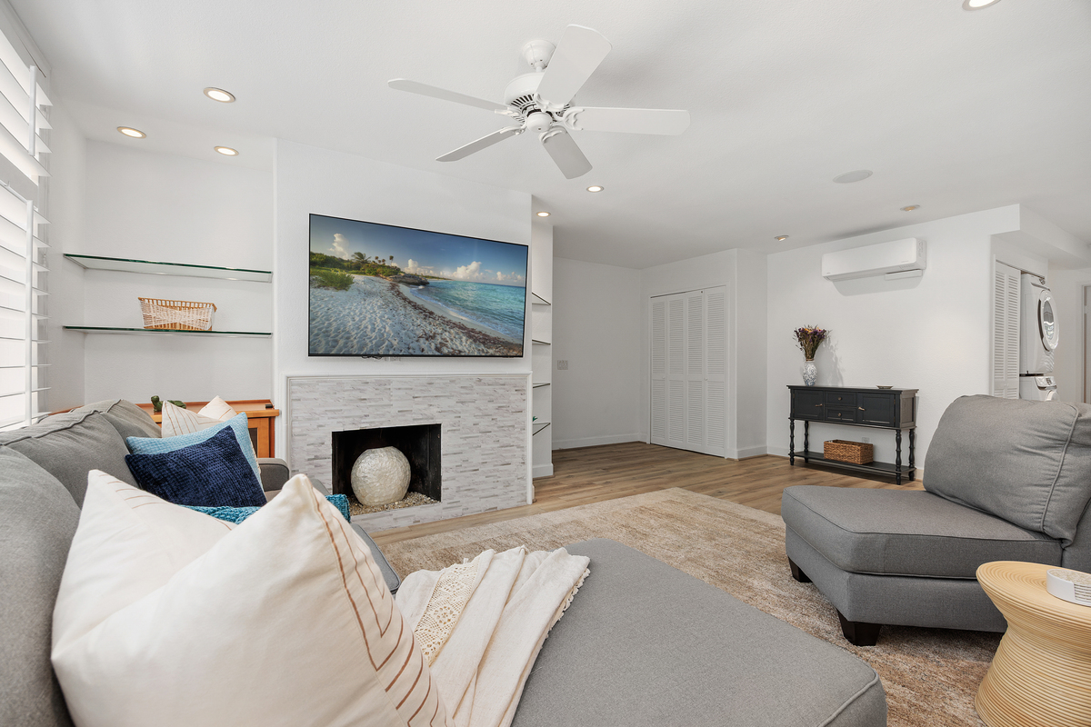 Featured Property Coastal Chill - DMST80
