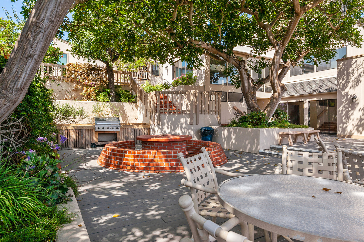 pool and picnic area