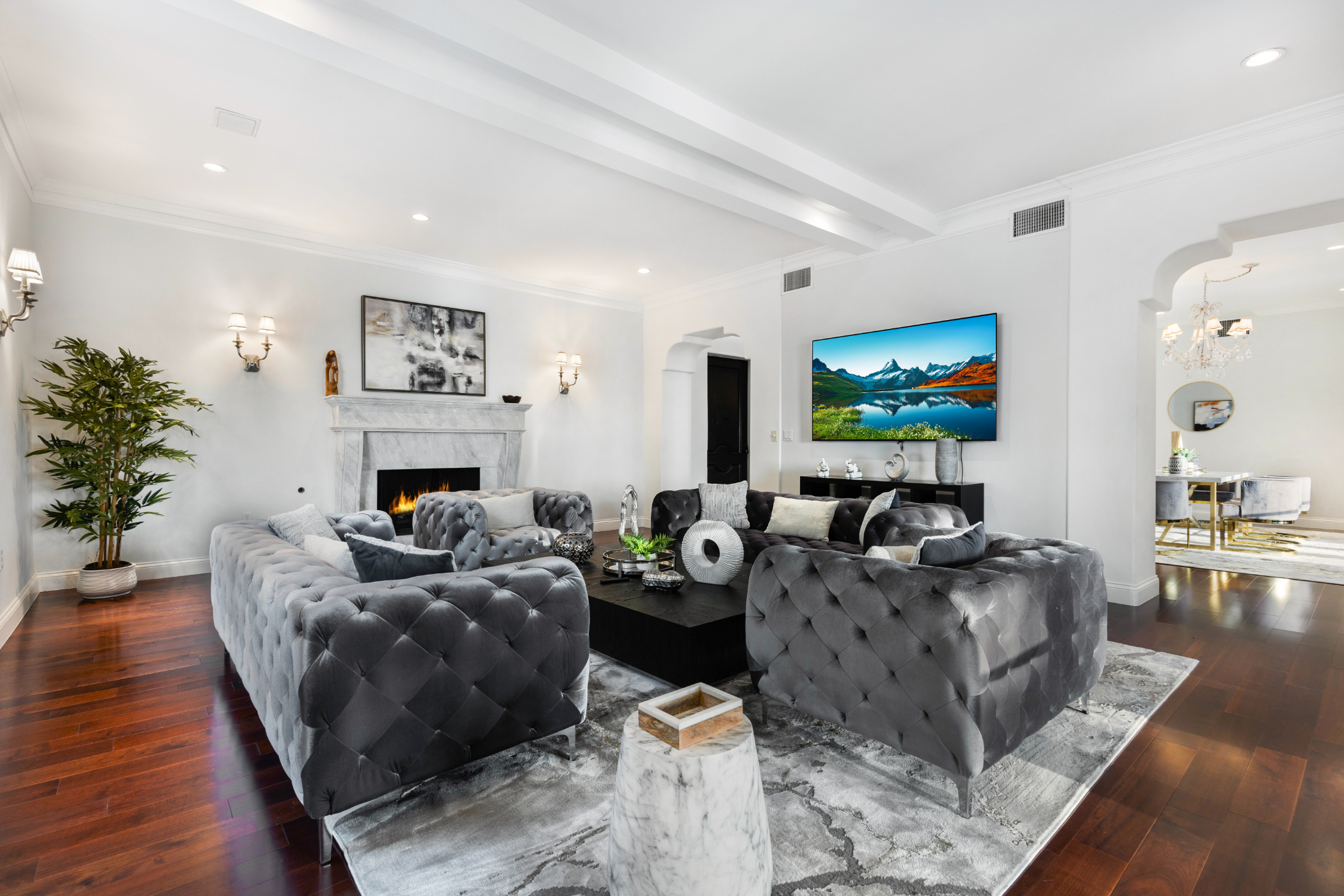 Spanish Villa (Offline) | Photo 3