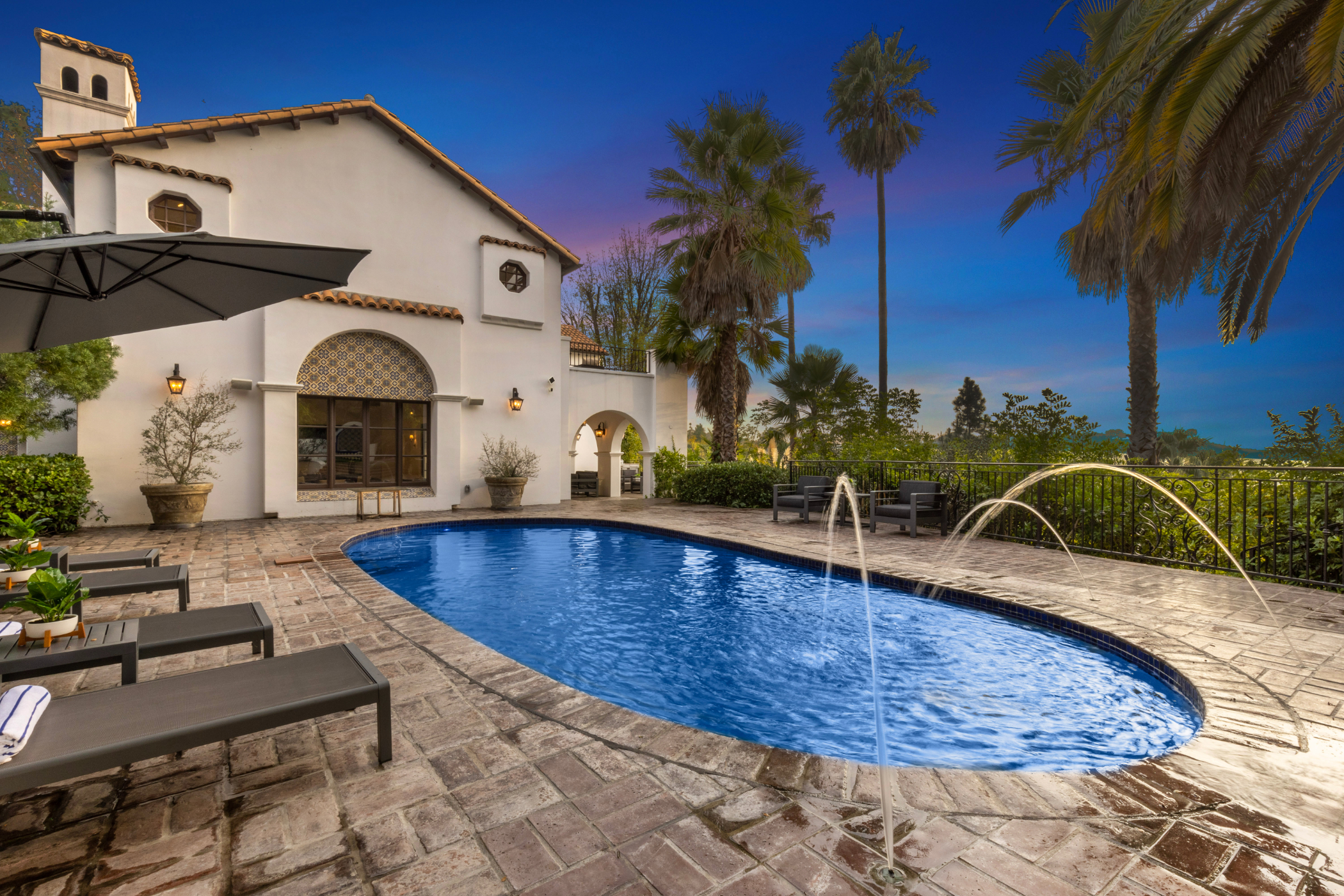 Spanish Villa (Offline)