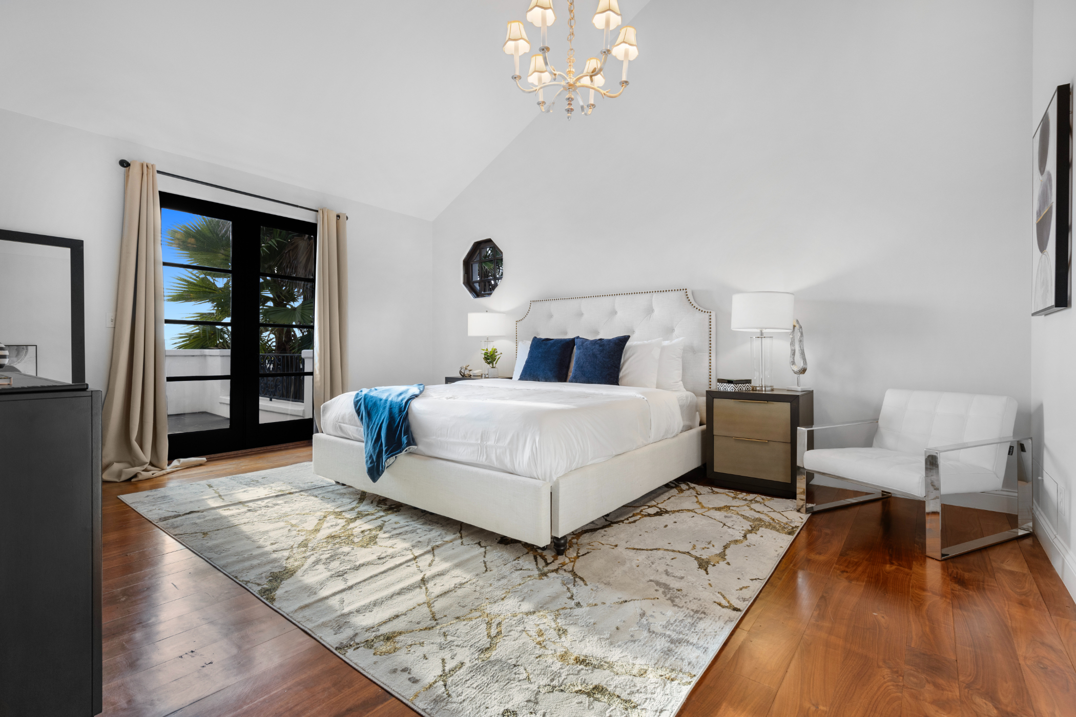 Spanish Villa (Offline) | Photo 23