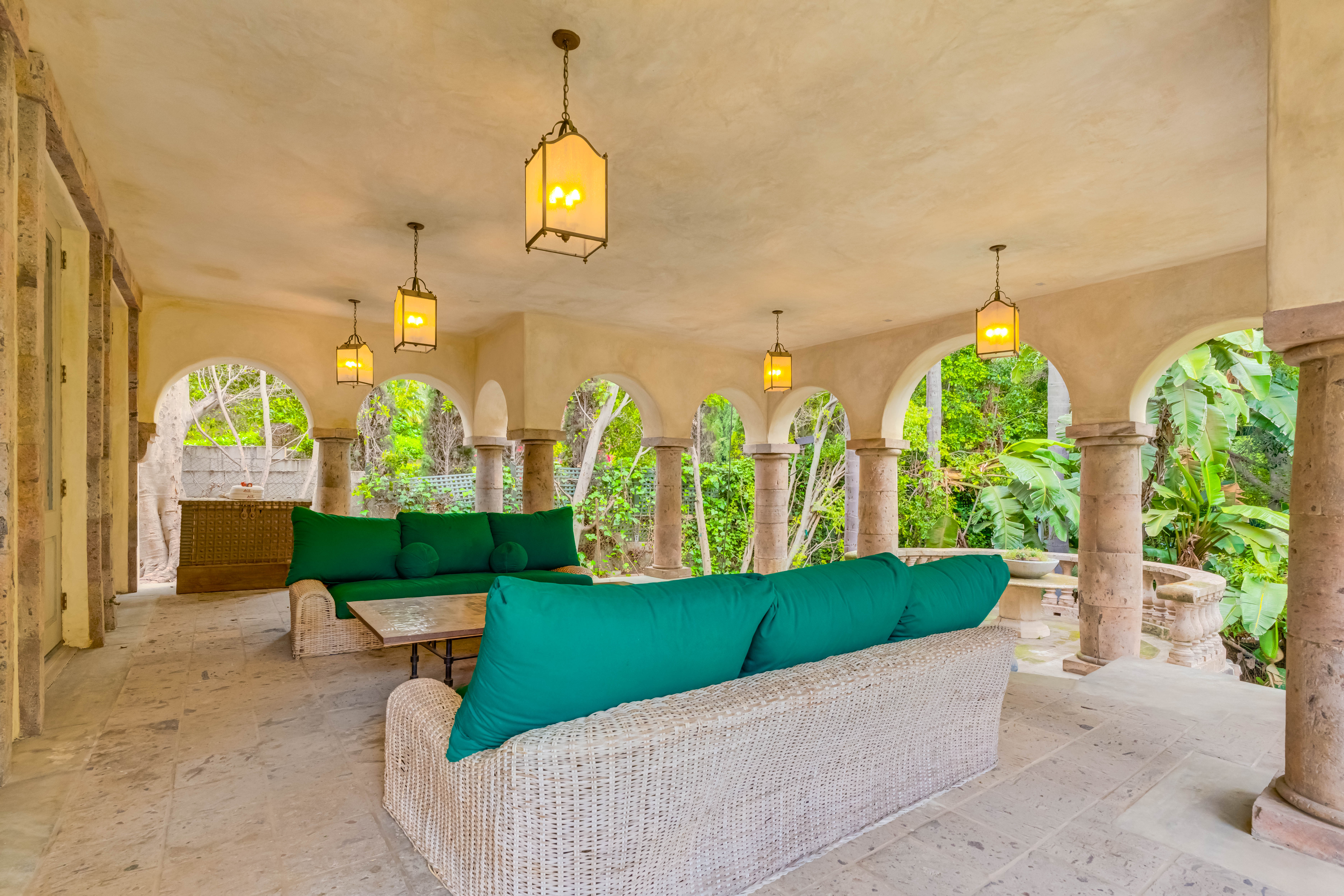 Carolwood Estate | Photo 92