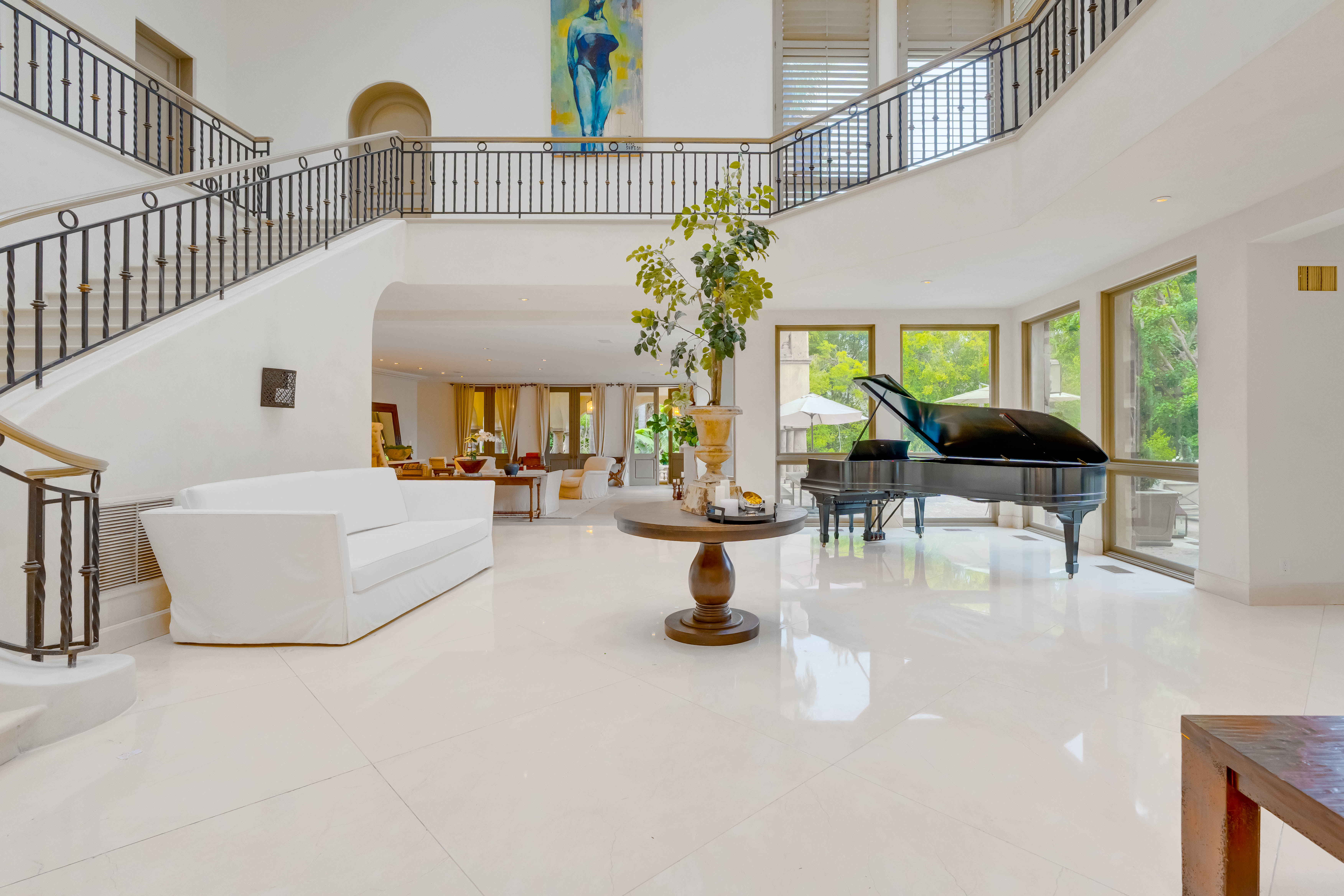 Carolwood Estate | Photo 12