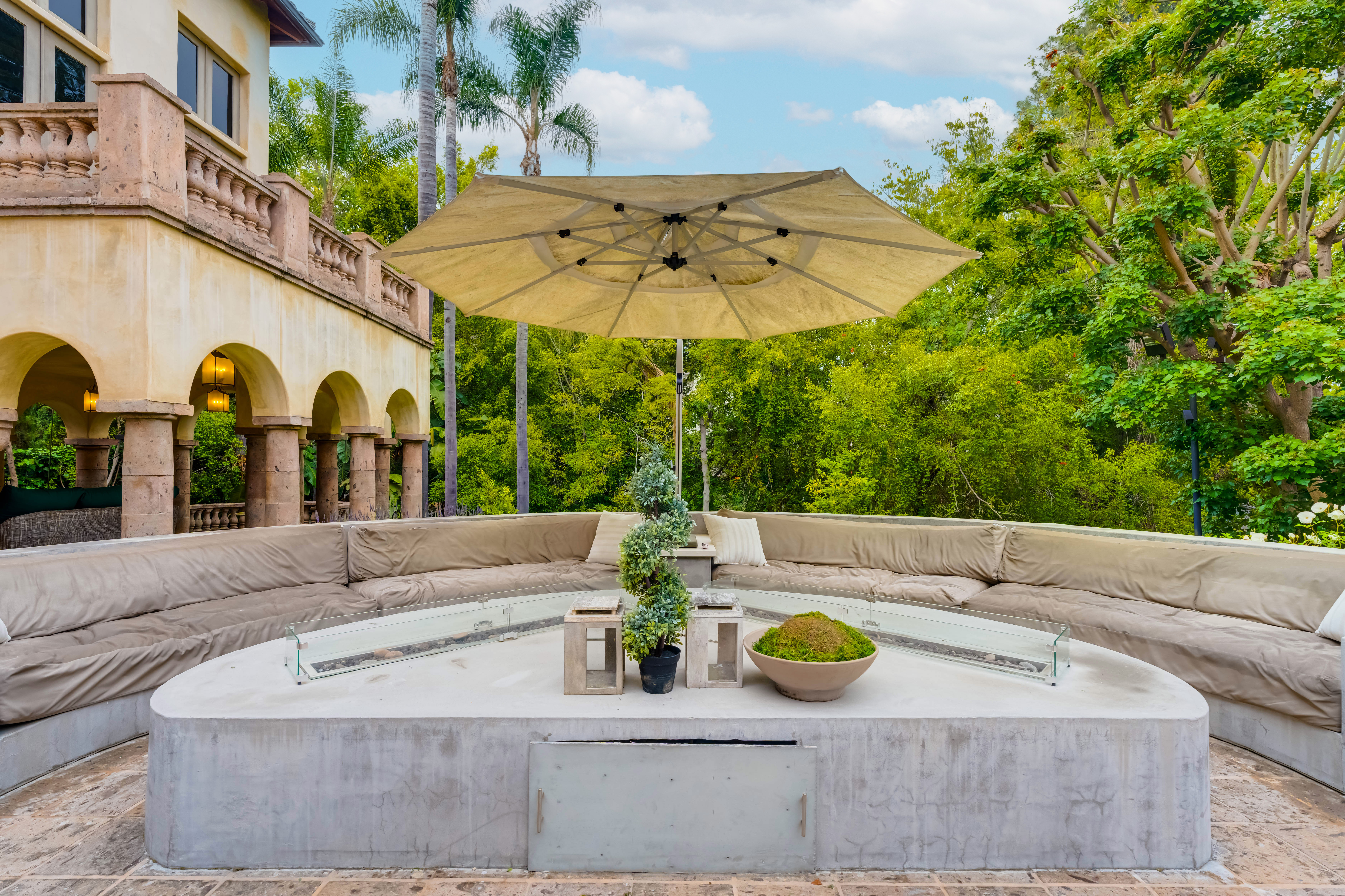 Carolwood Estate | Photo 81