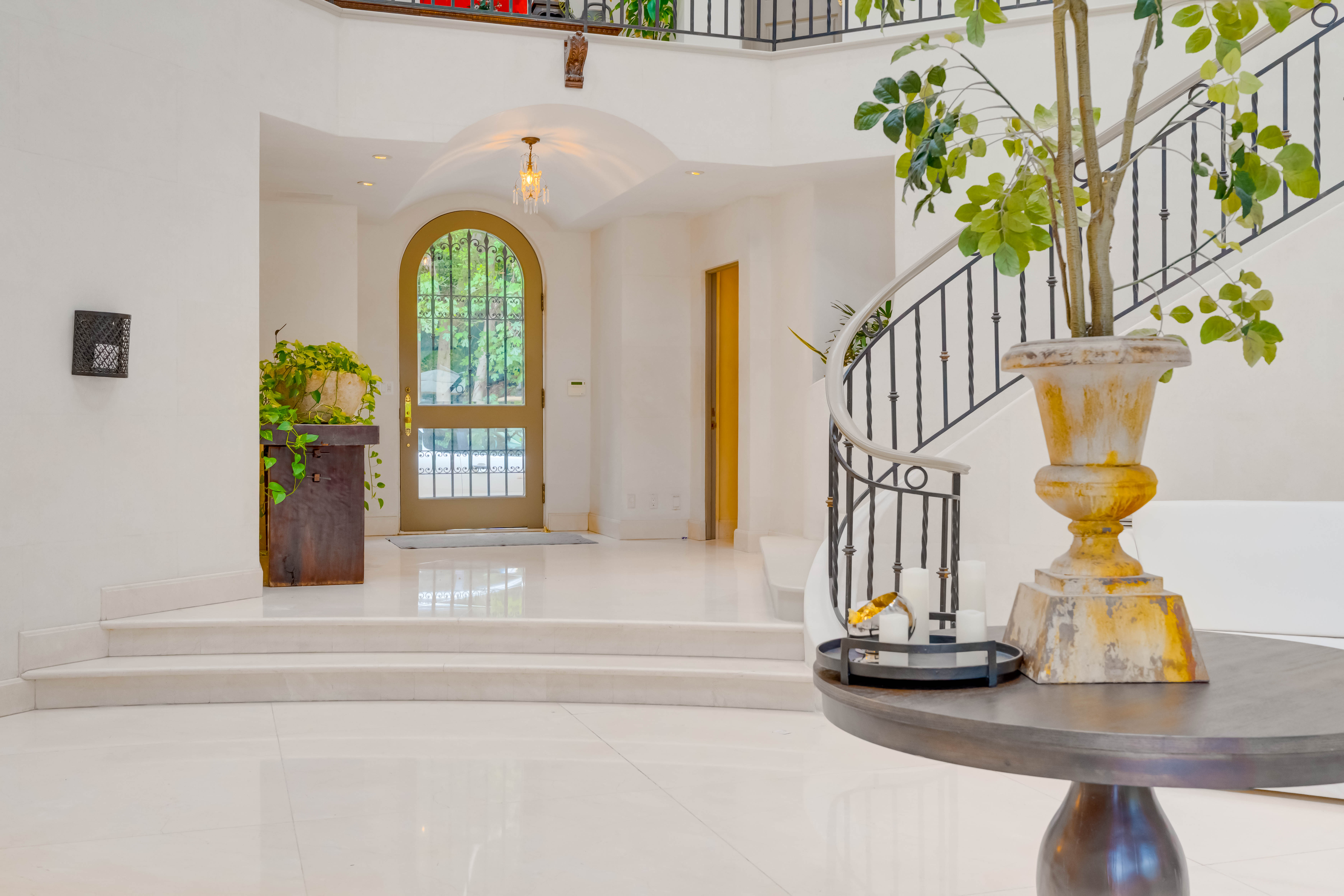 Carolwood Estate | Photo 11