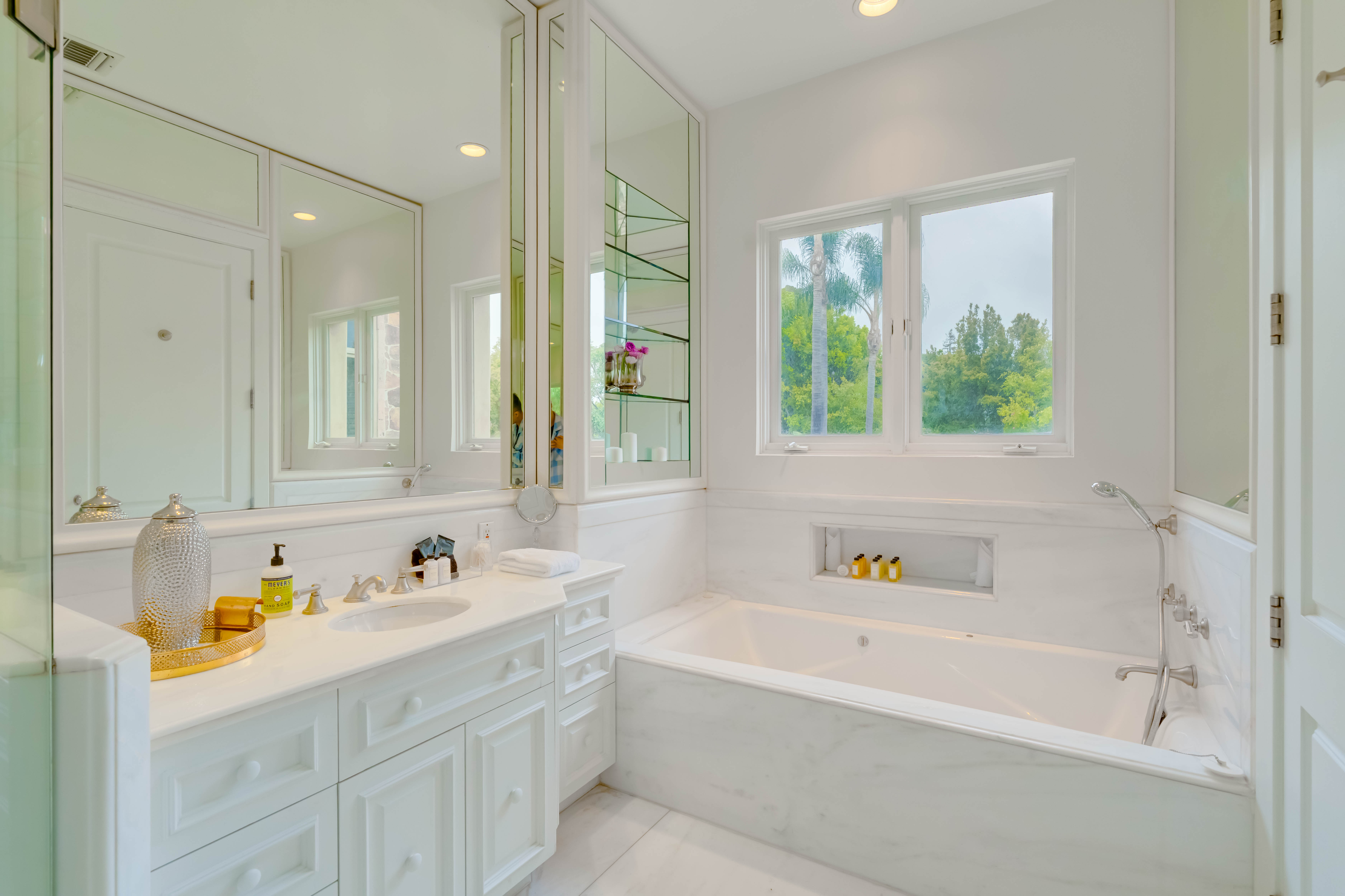 Carolwood Estate | Photo 64