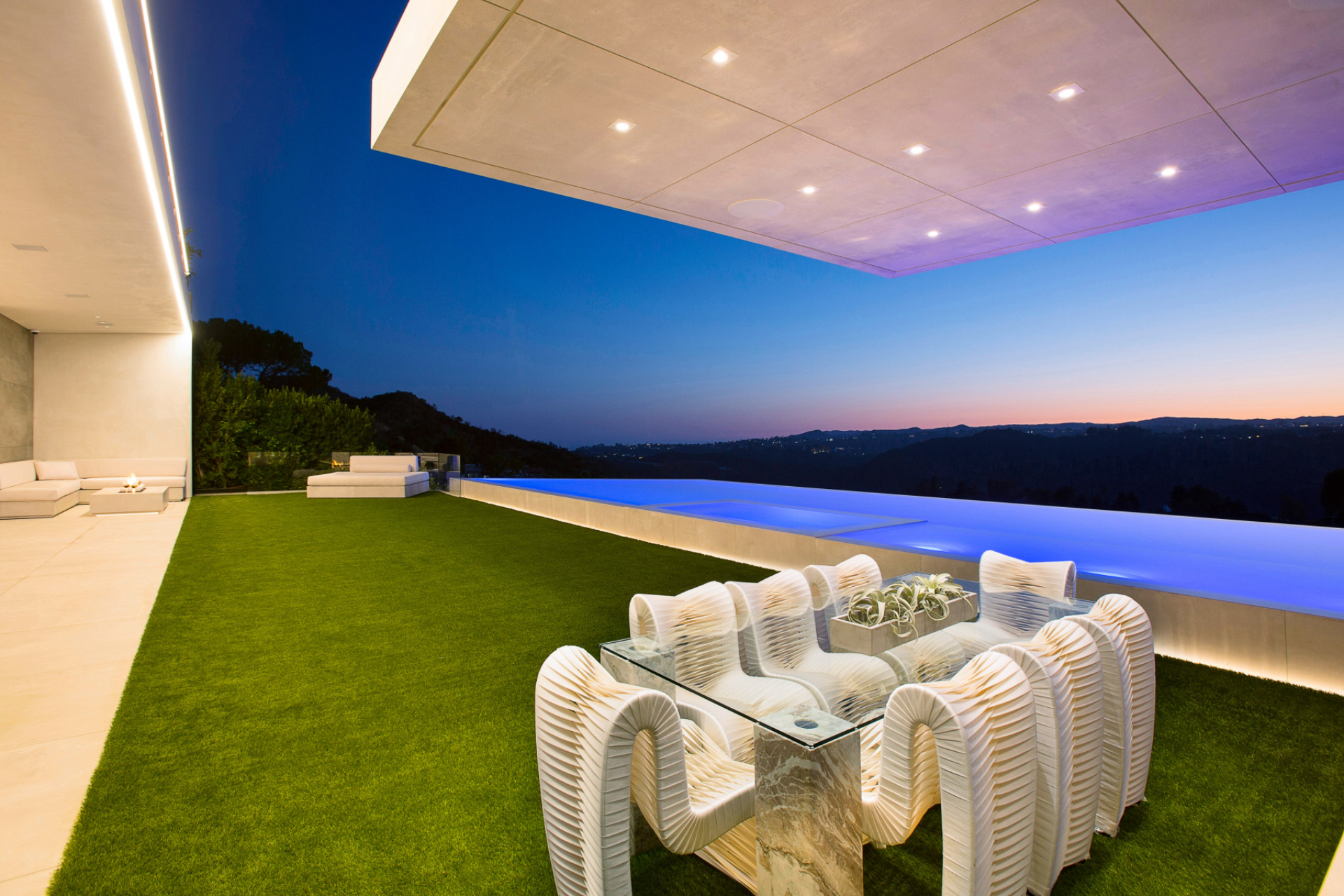 Highridge One | Photo 12