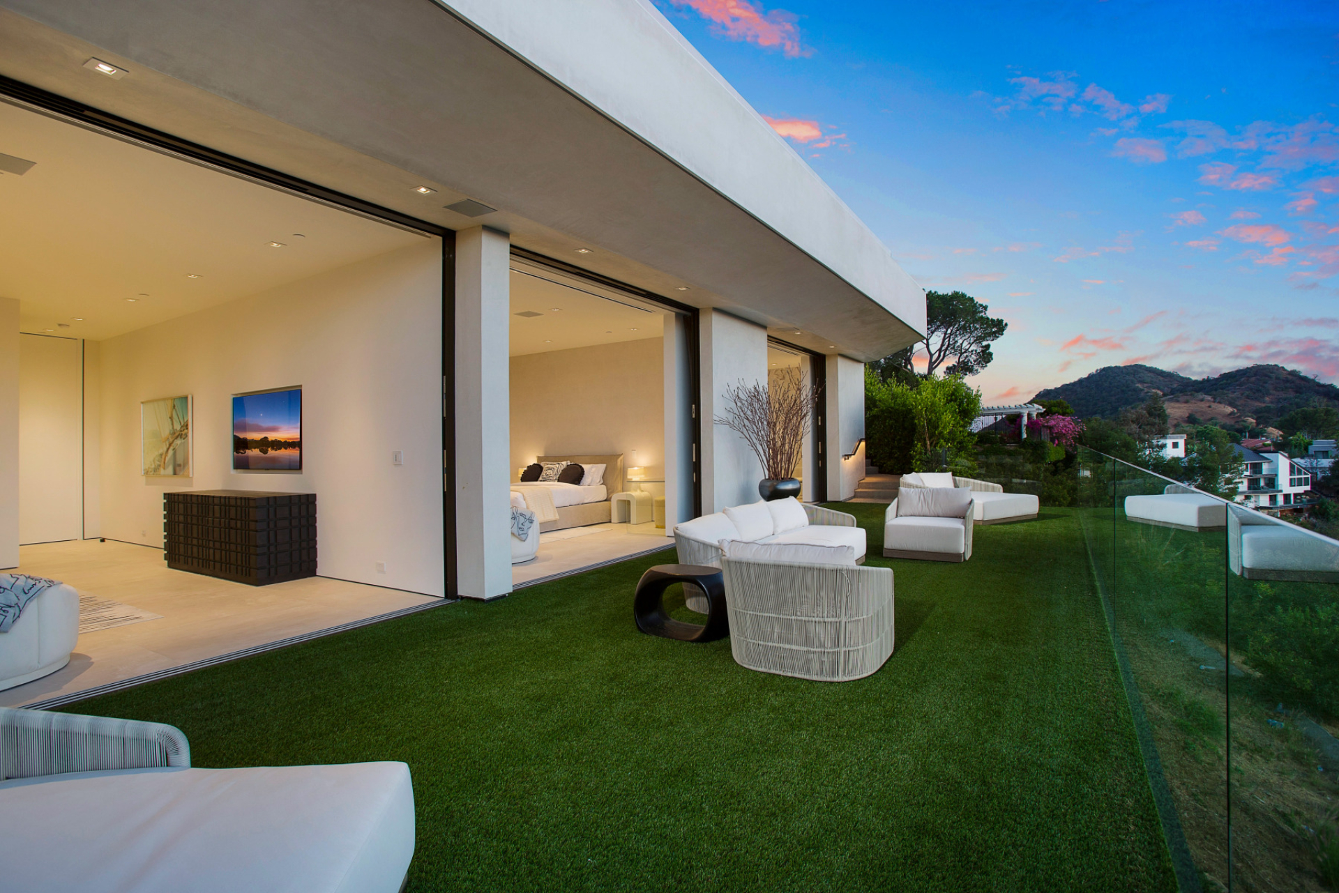 Highridge One | Photo 104