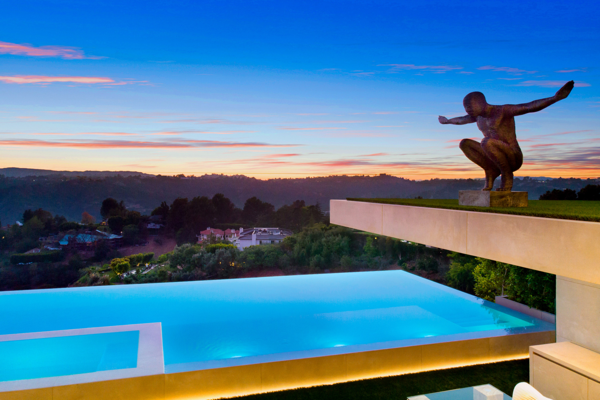 Highridge One | Photo 3