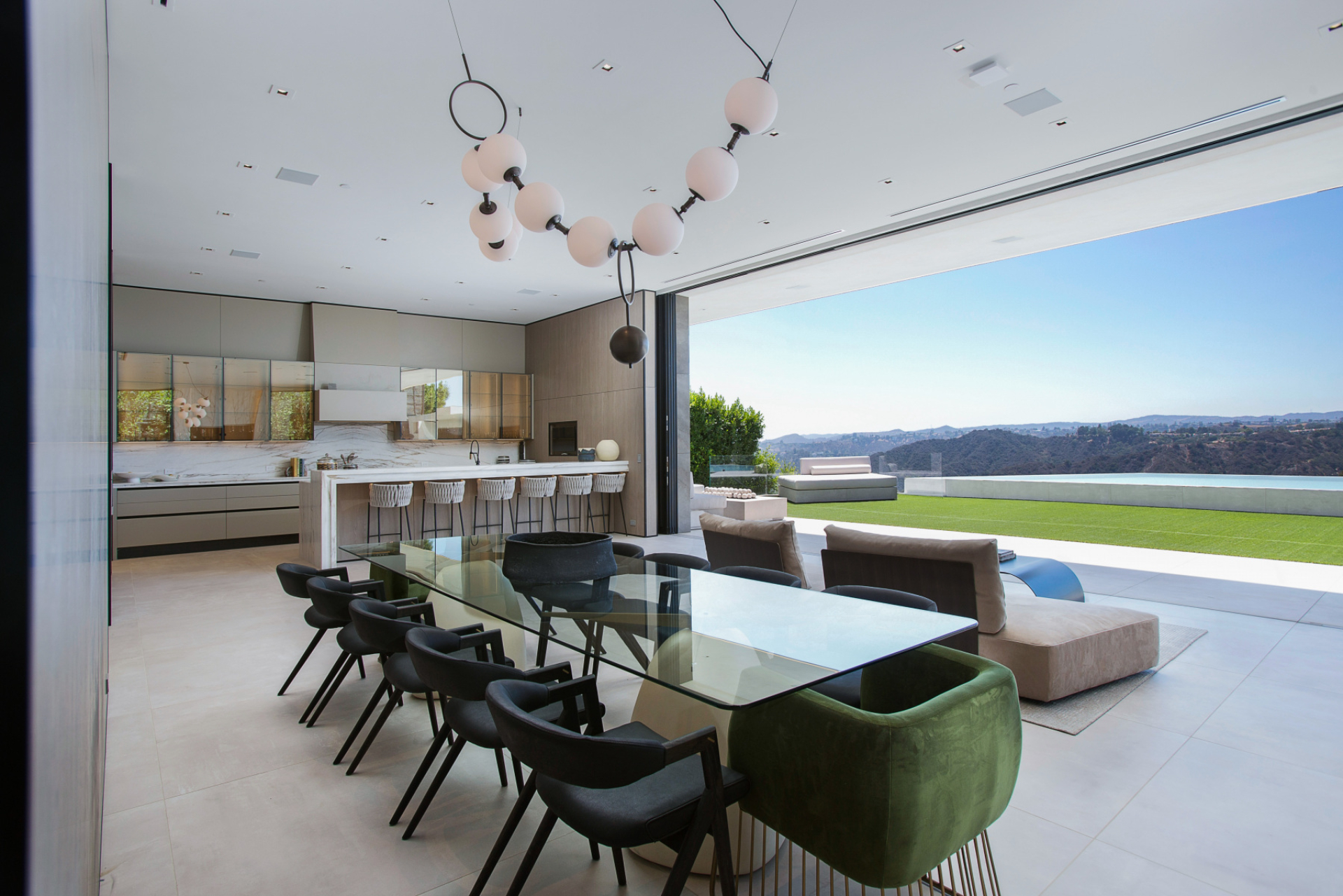 Highridge One | Photo 40