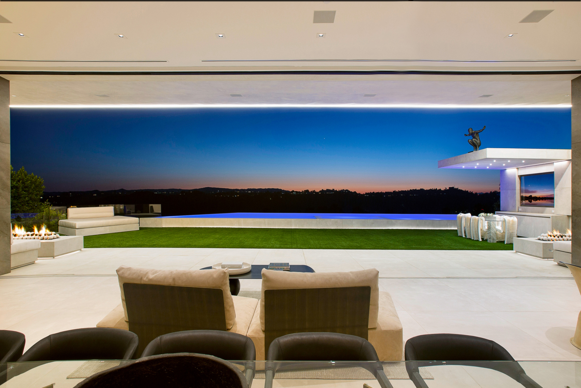 Highridge One | Photo 16