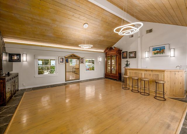 Bel Air Rd Farmhouse 5