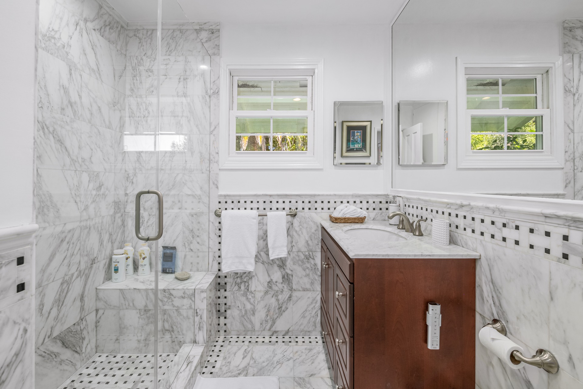 Bel Air Rd Farmhouse | Photo 26