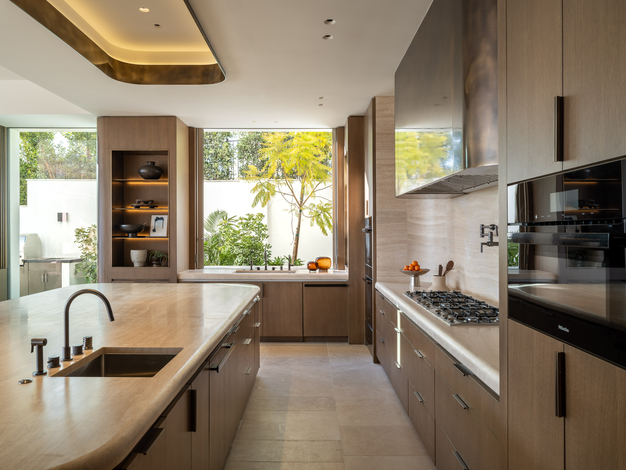 Stradella Mansion | Photo 17