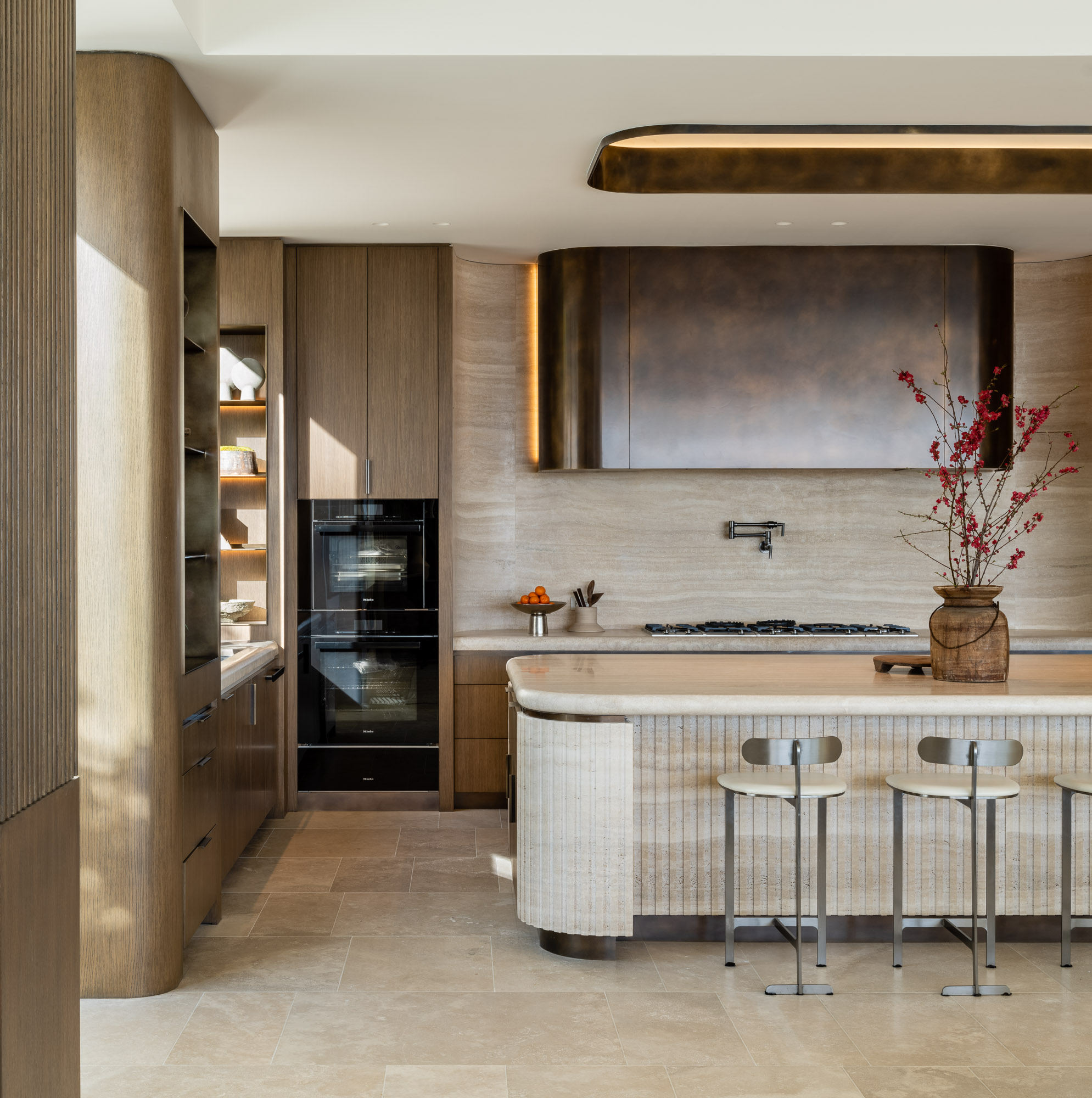 Stradella Mansion | Photo 7