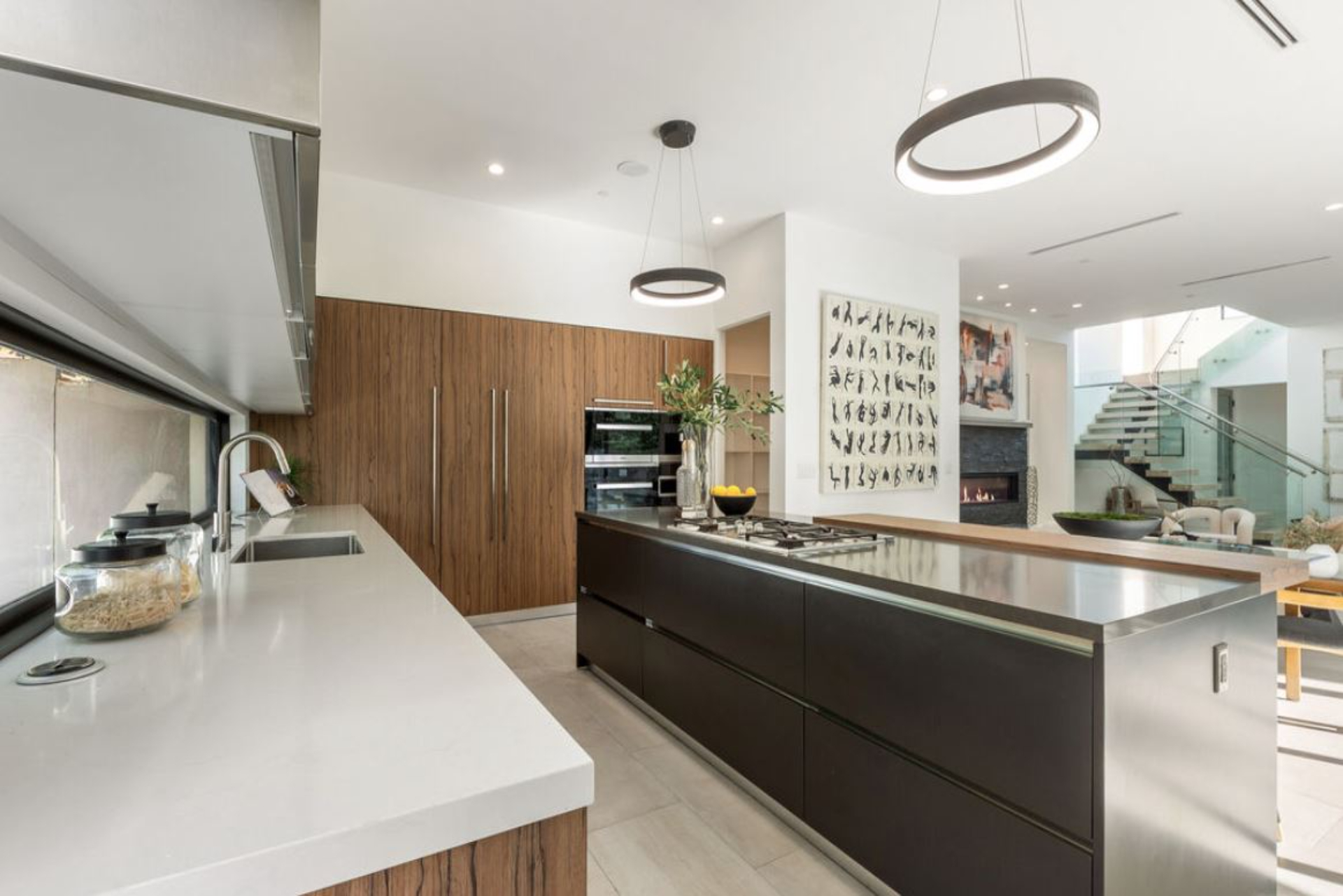 Fairfax Modern | Photo 20