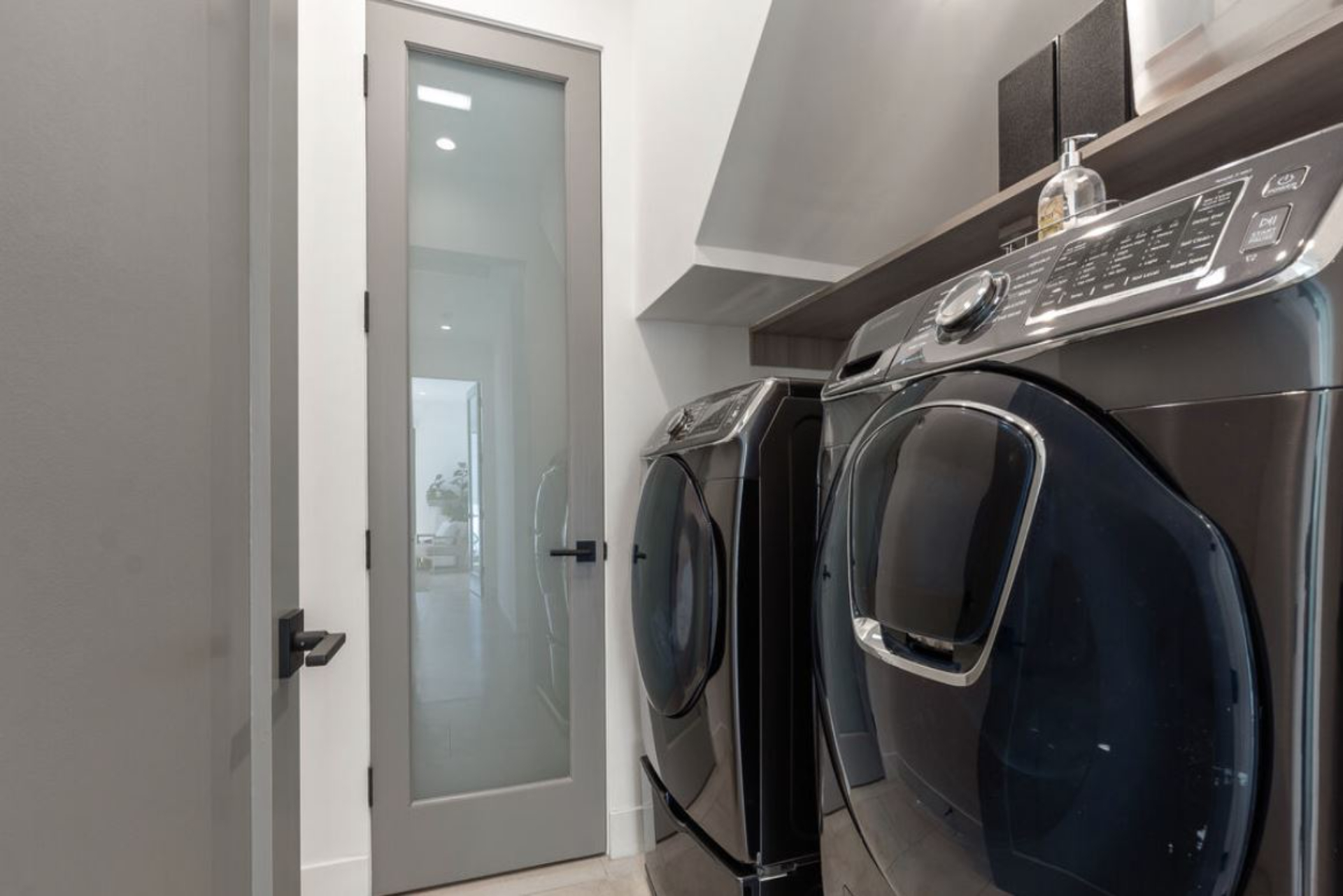 Fairfax Modern | Photo 44