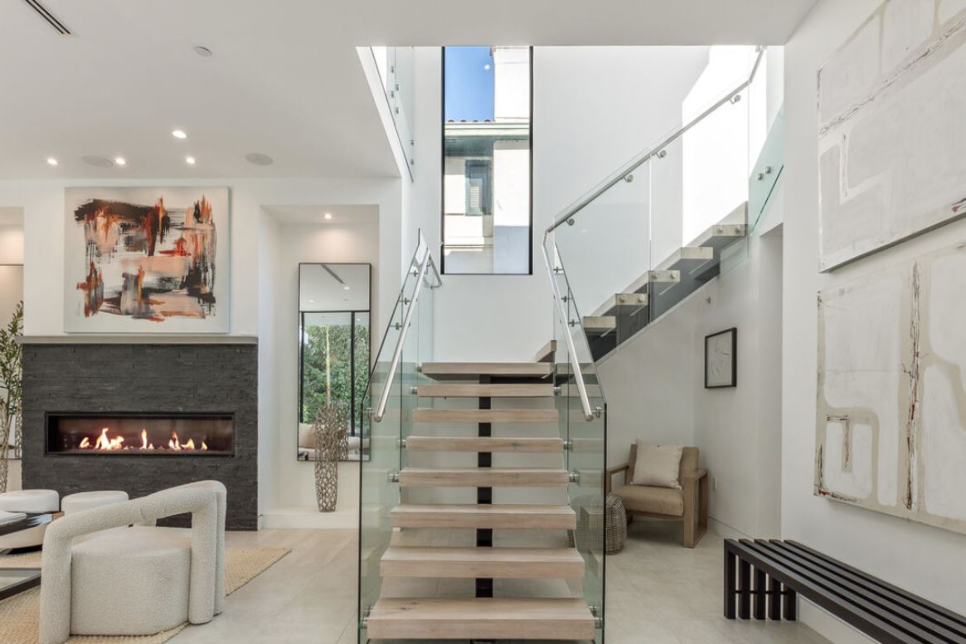 Fairfax Modern | Photo 16