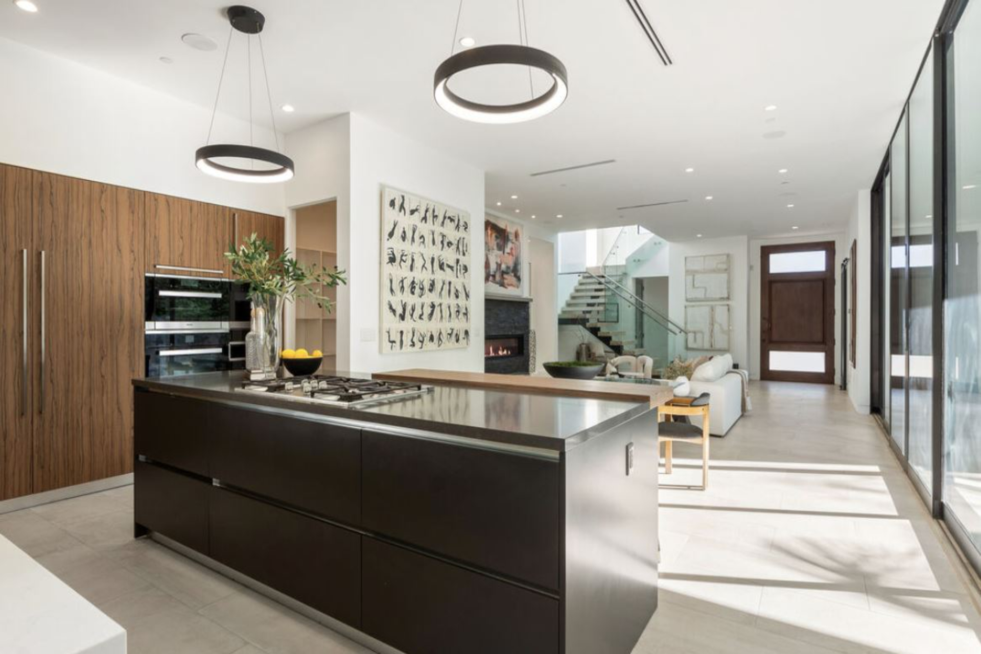 Fairfax Modern | Photo 21