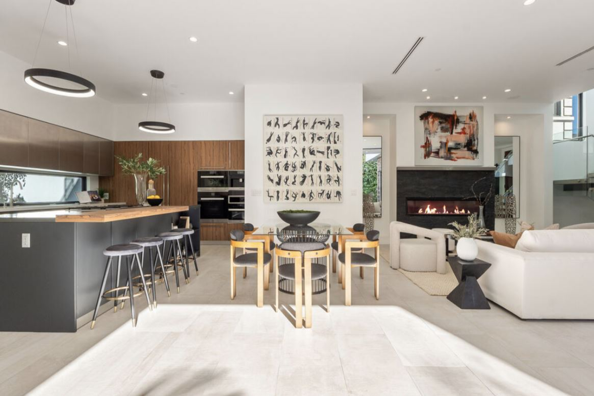 Fairfax Modern | Photo 9