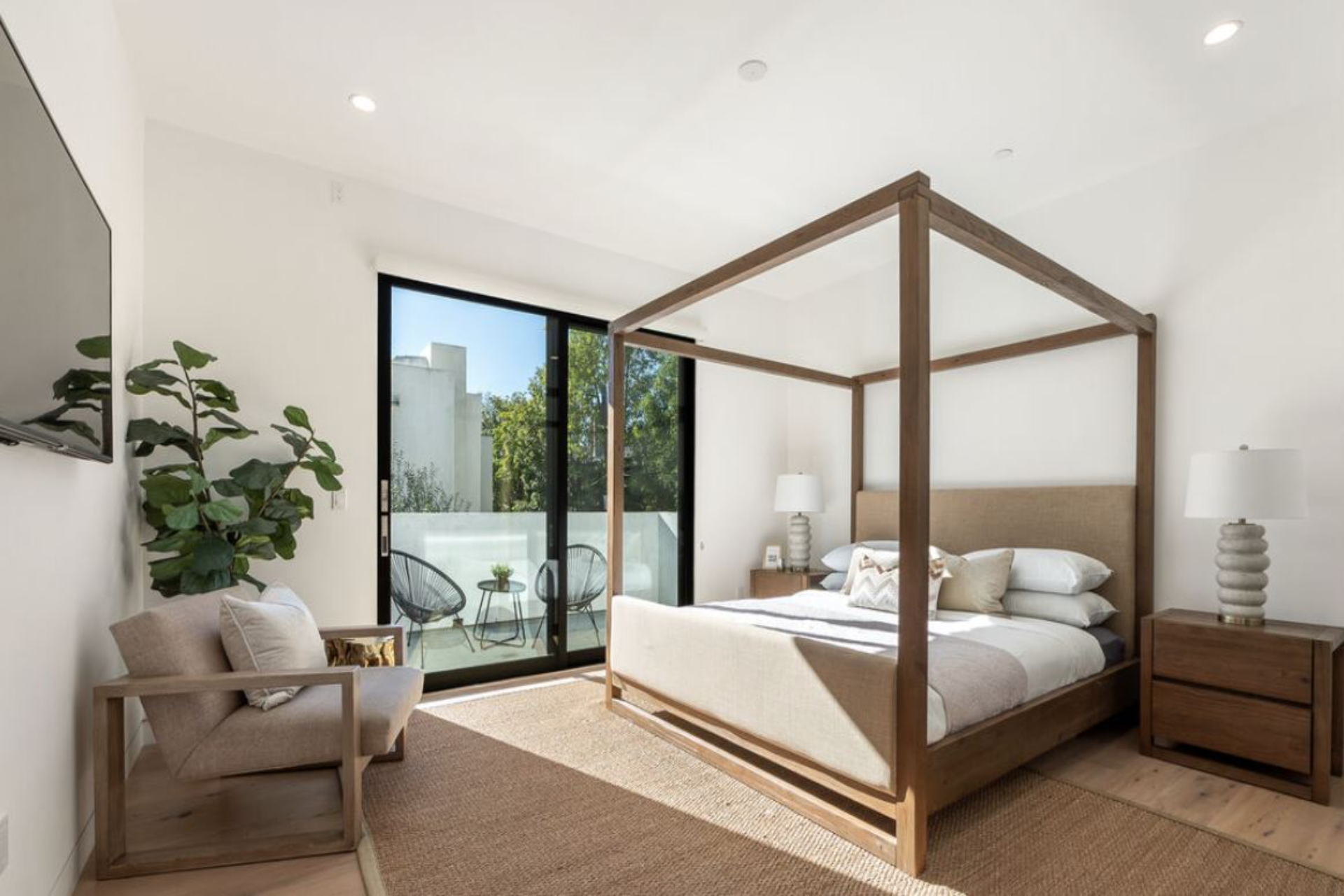 Fairfax Modern | Photo 42