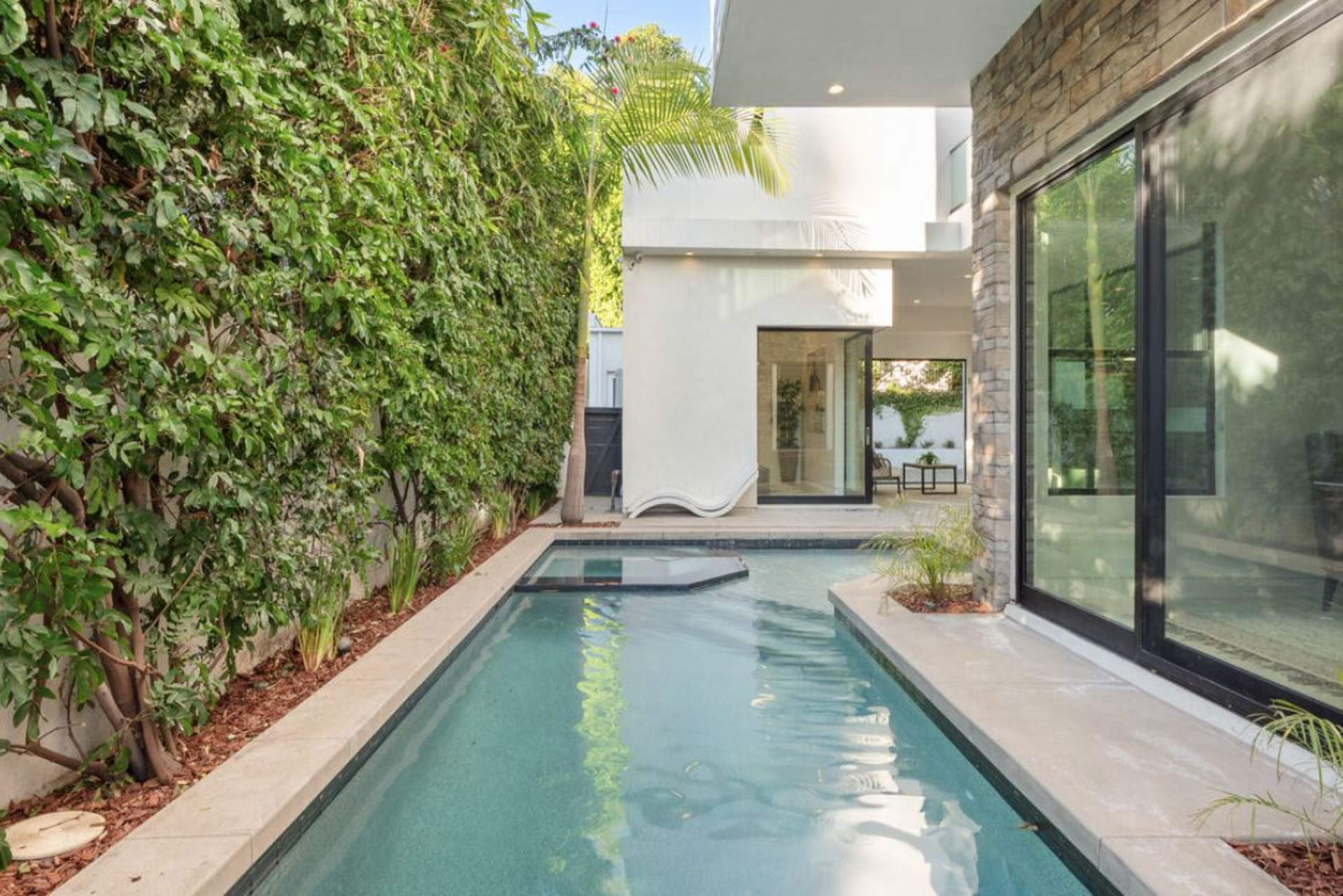 Fairfax Modern | Photo 26