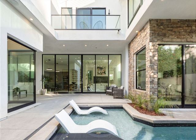 Featured Property Fairfax Modern