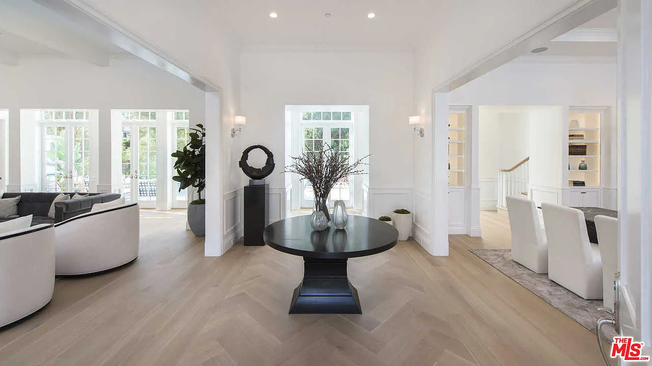 Willowcrest Estate | Photo 5