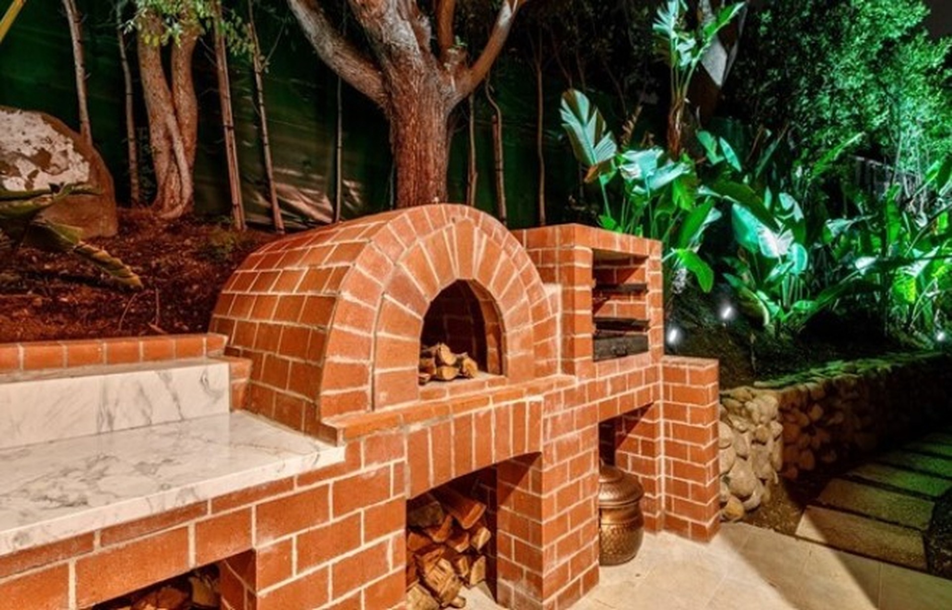 Pink Palace | Photo 31