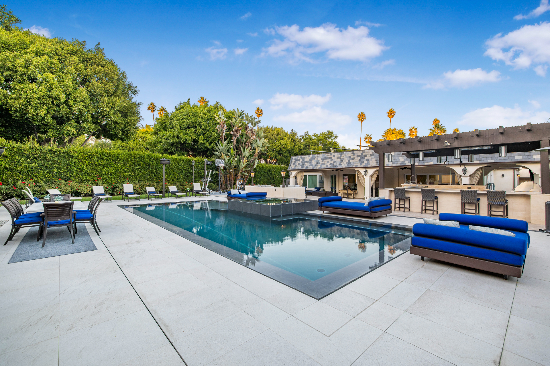 The Rodeo House — photo 8