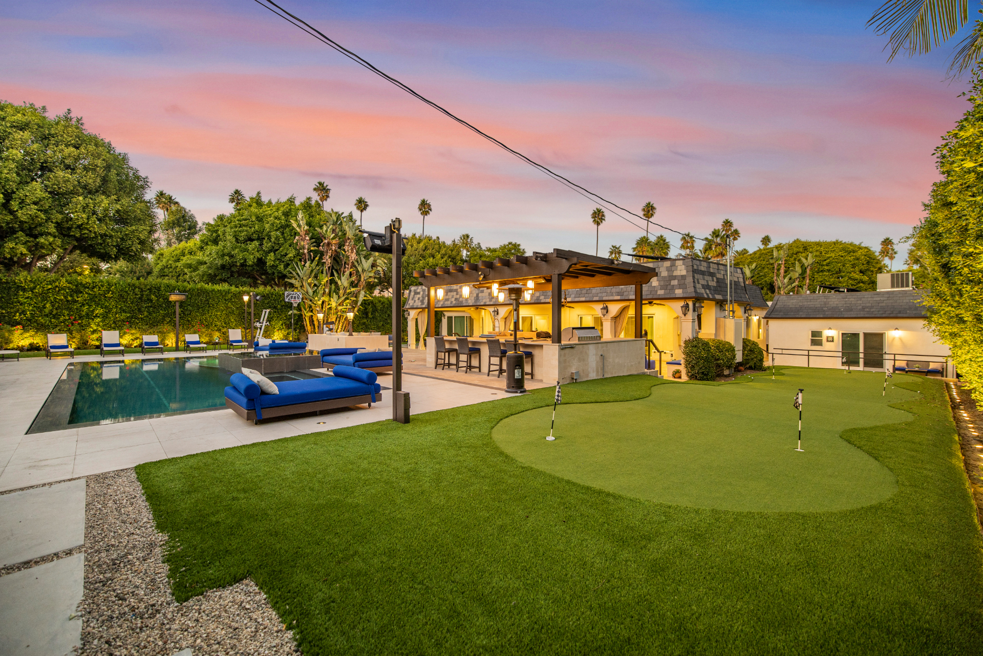 The Rodeo House — photo 3