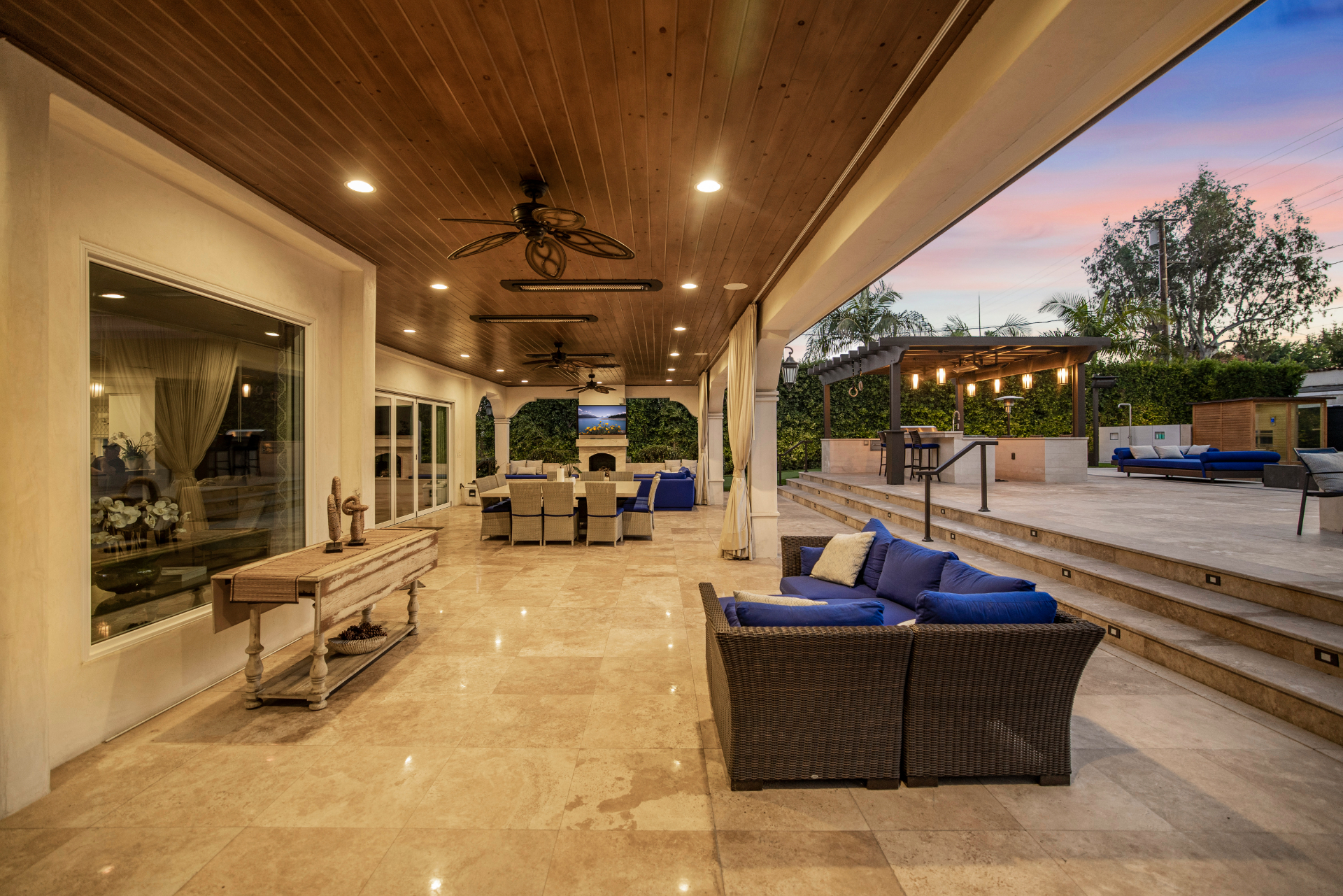 The Rodeo House — photo 22