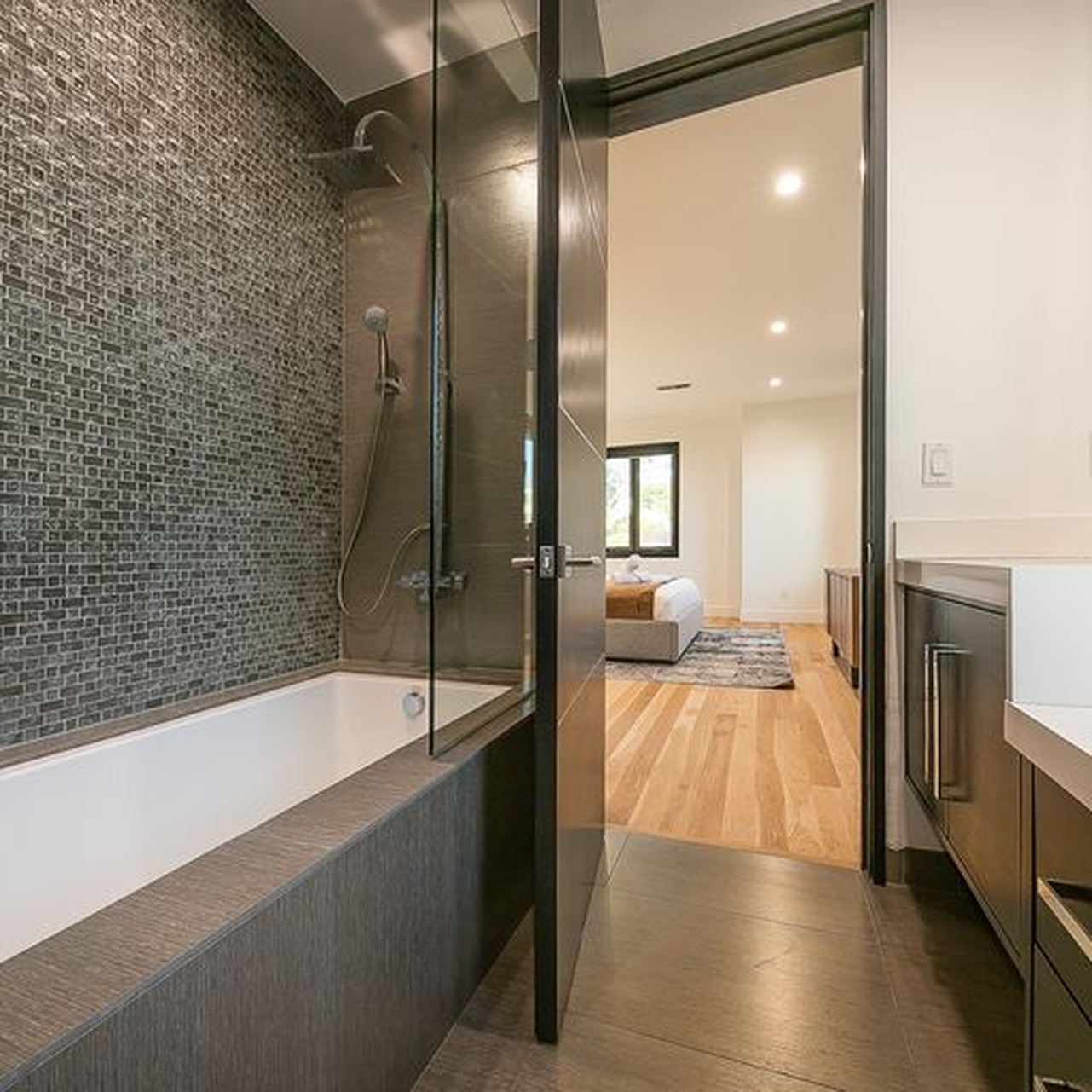 The Beverly Grove Villa | Photo 30