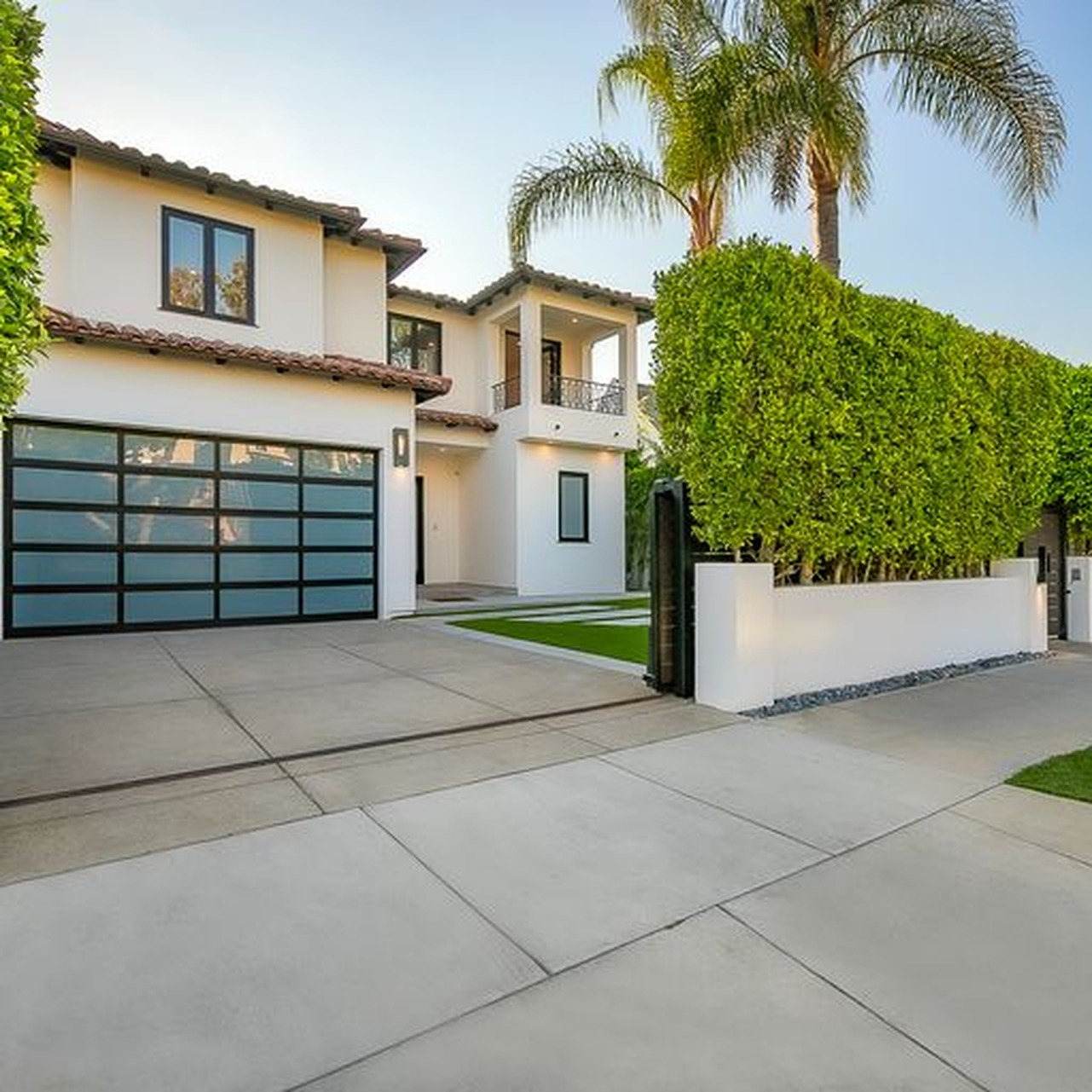 The Beverly Grove Villa | Photo 7