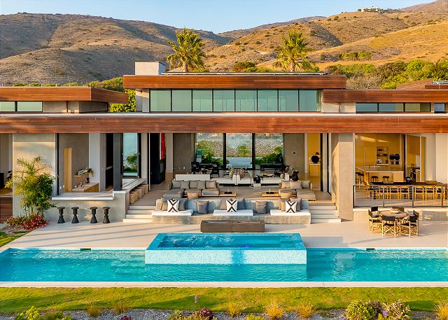 Malibu Beach Oasis 2