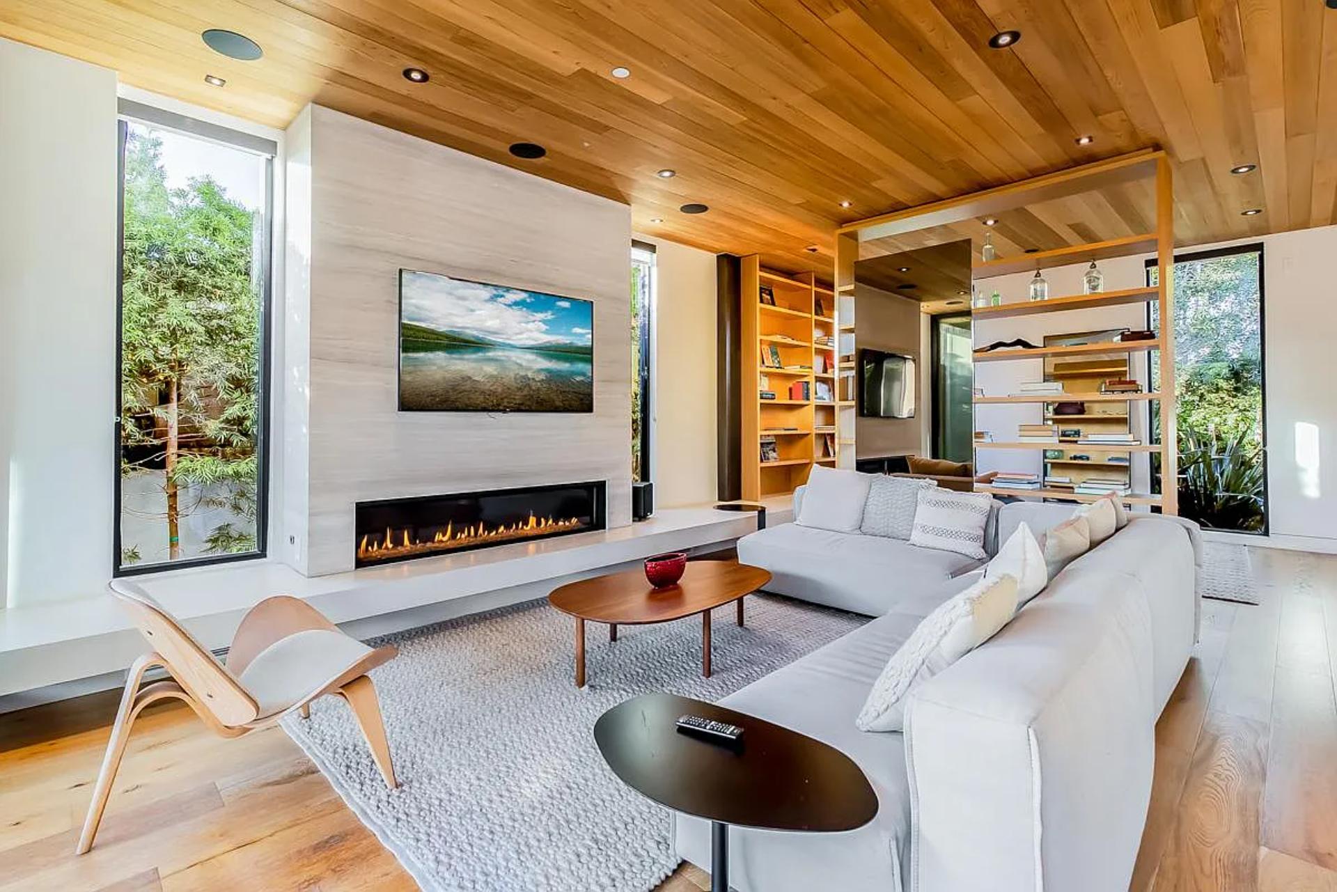 Sanborn Villa | Photo 5