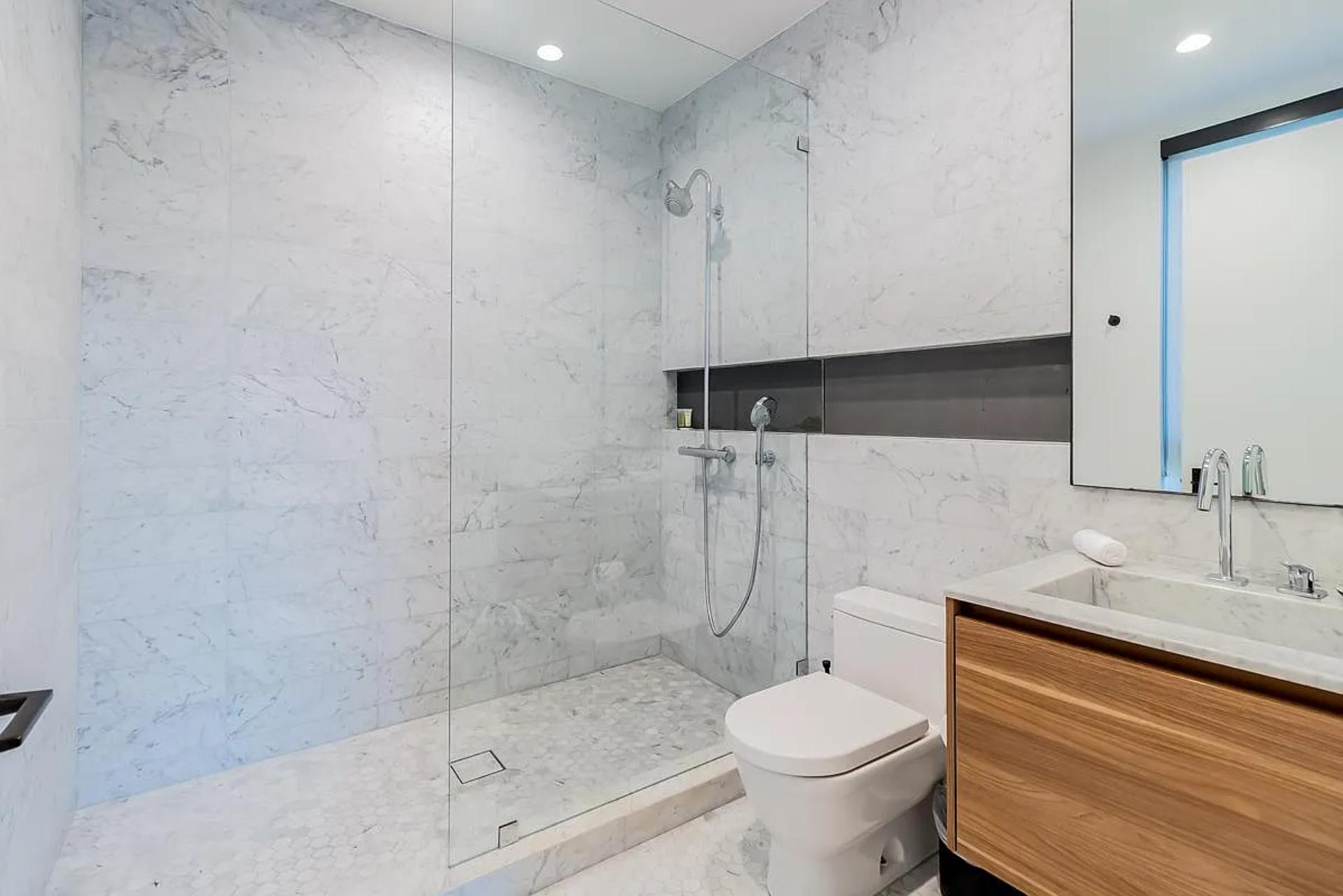 Sanborn Villa | Photo 33