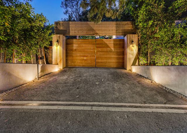 Beverly Glen Hillside Haven 2