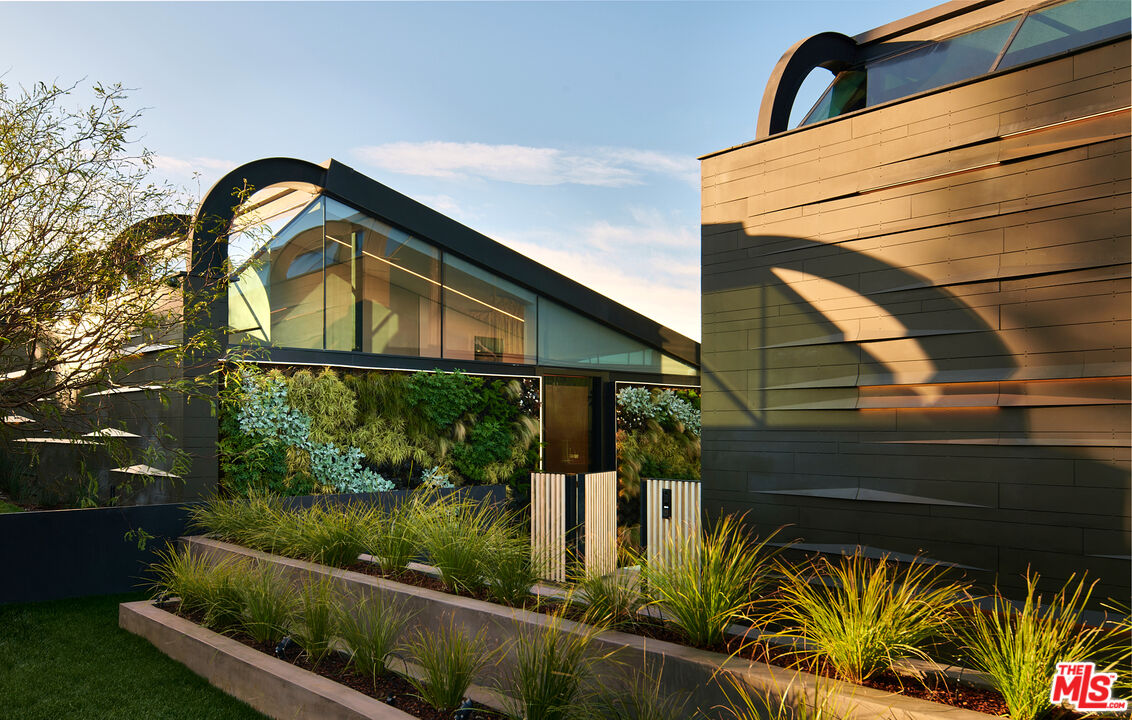 Bel Air Luxury Mansion | Photo 2