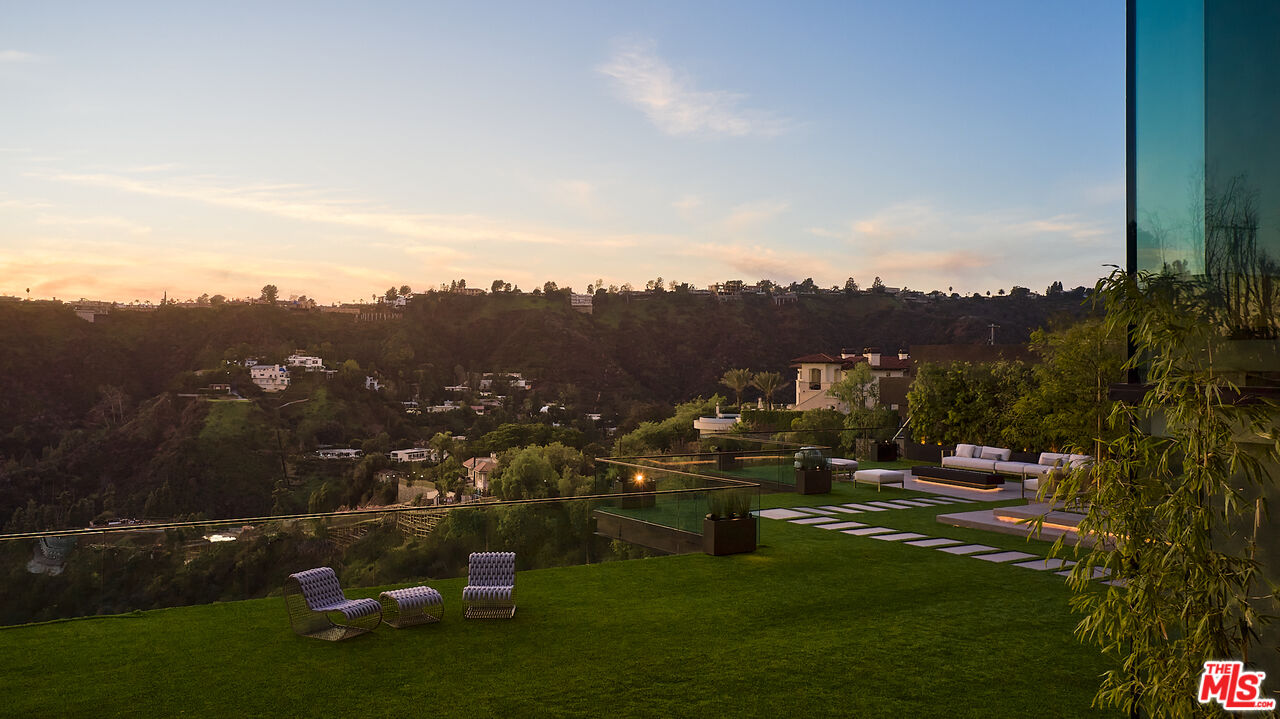 Bel Air Luxury Mansion | Photo 3