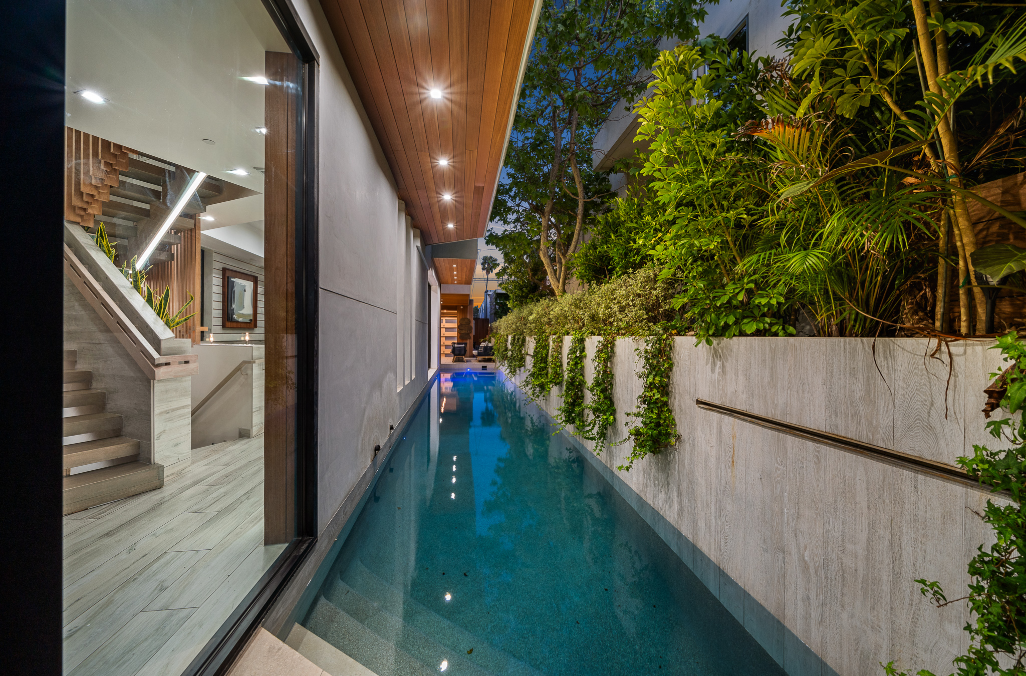 Lady Maya | Photo 19