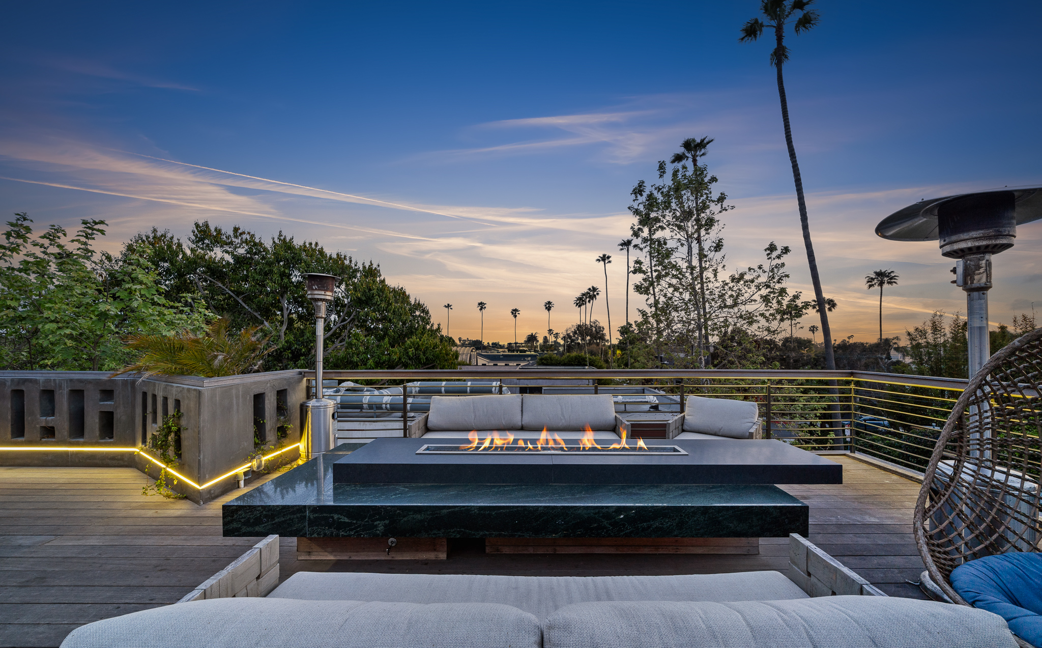 Lady Maya | Photo 25