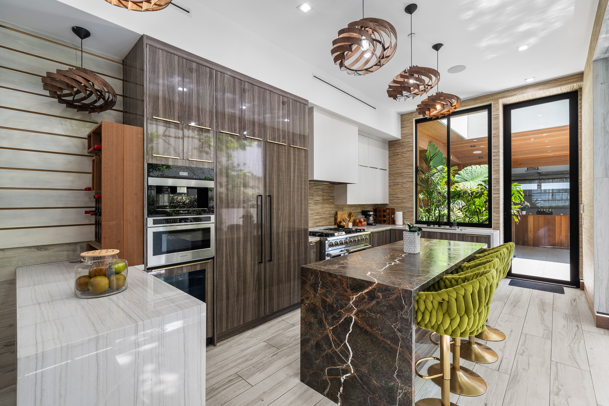 Lady Maya | Photo 45