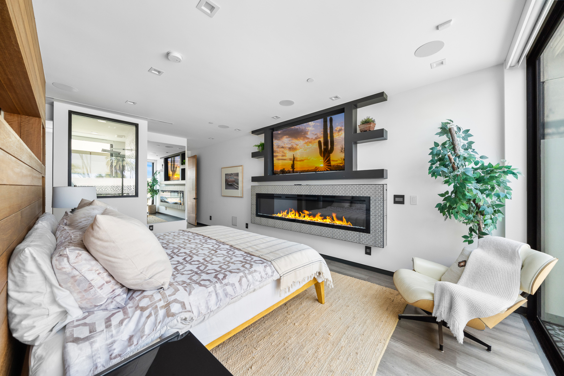 Lady Loren | Photo 46